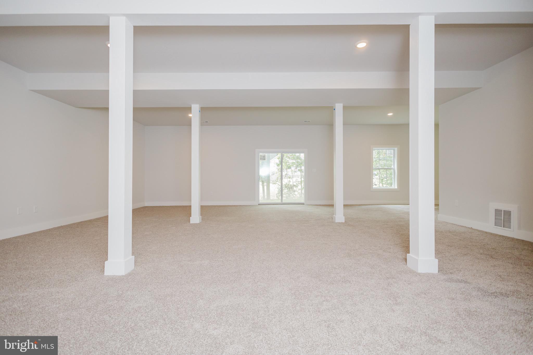 WINDFALL ACRES - Residential