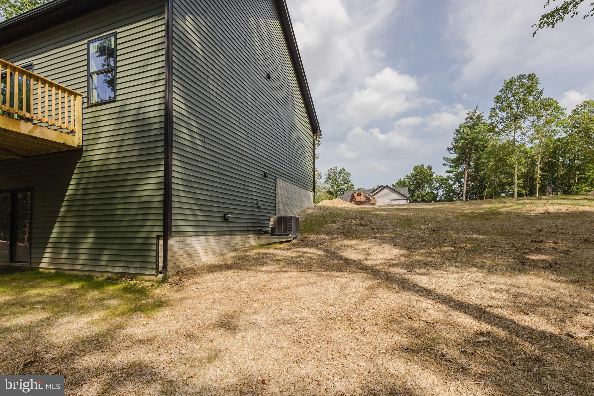 WINDFALL ACRES - Residential