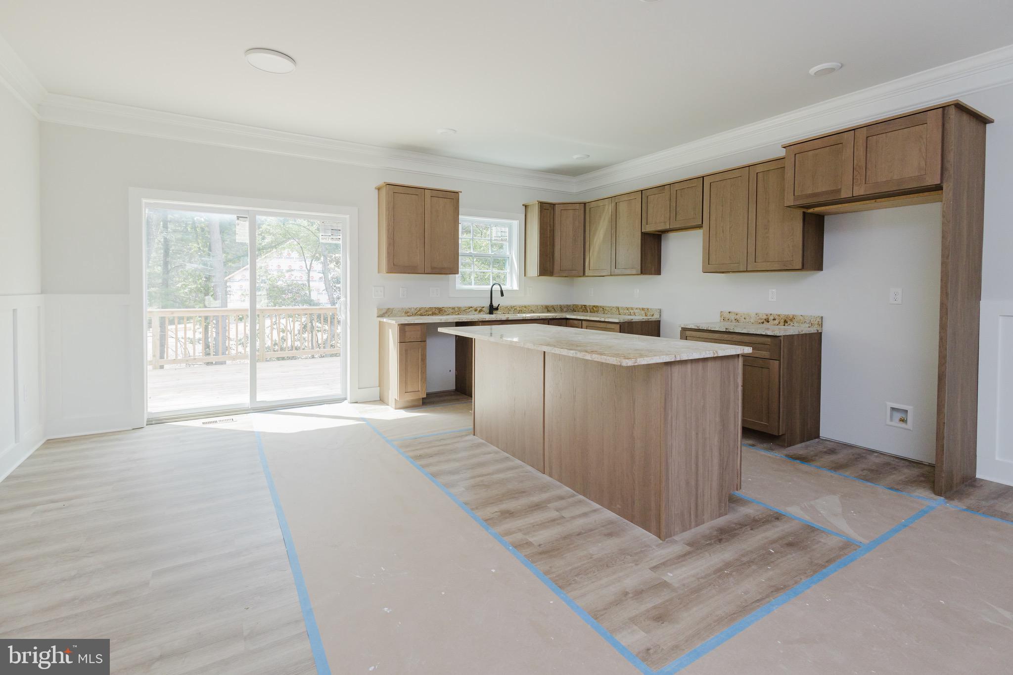 WINDFALL ACRES - Residential