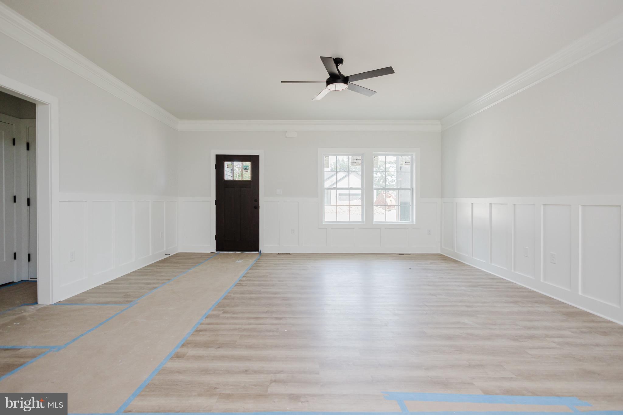 WINDFALL ACRES - Residential