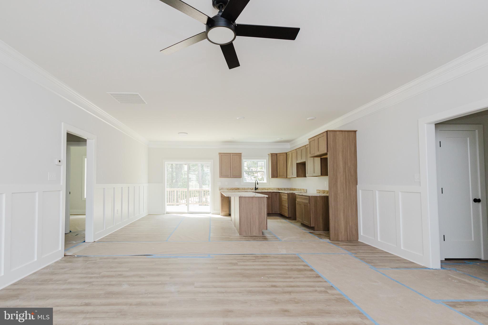 WINDFALL ACRES - Residential