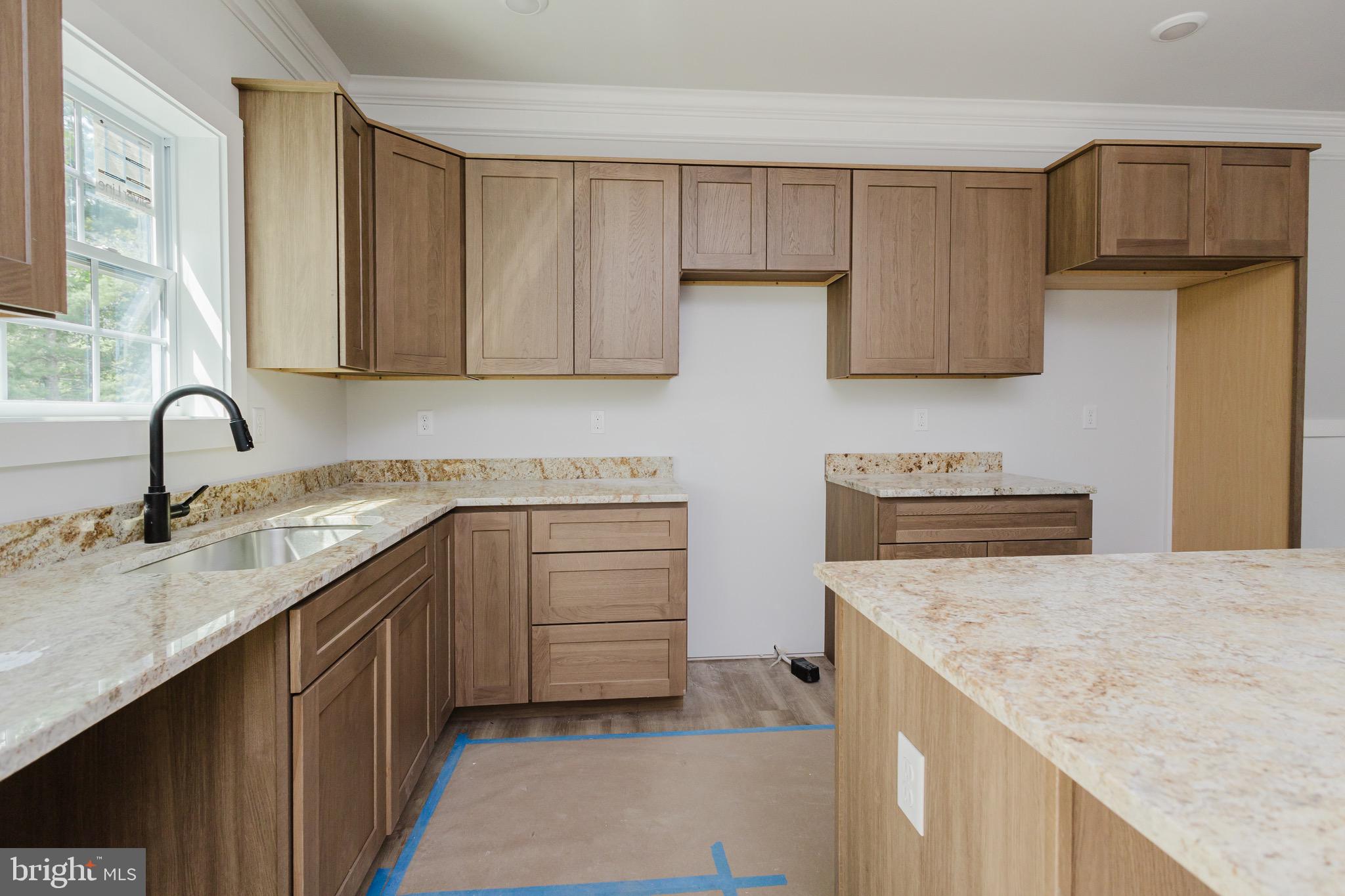 WINDFALL ACRES - Residential