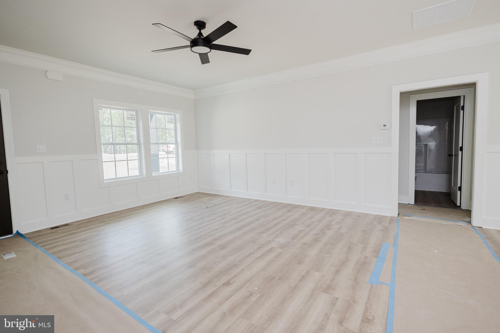 WINDFALL ACRES - Residential