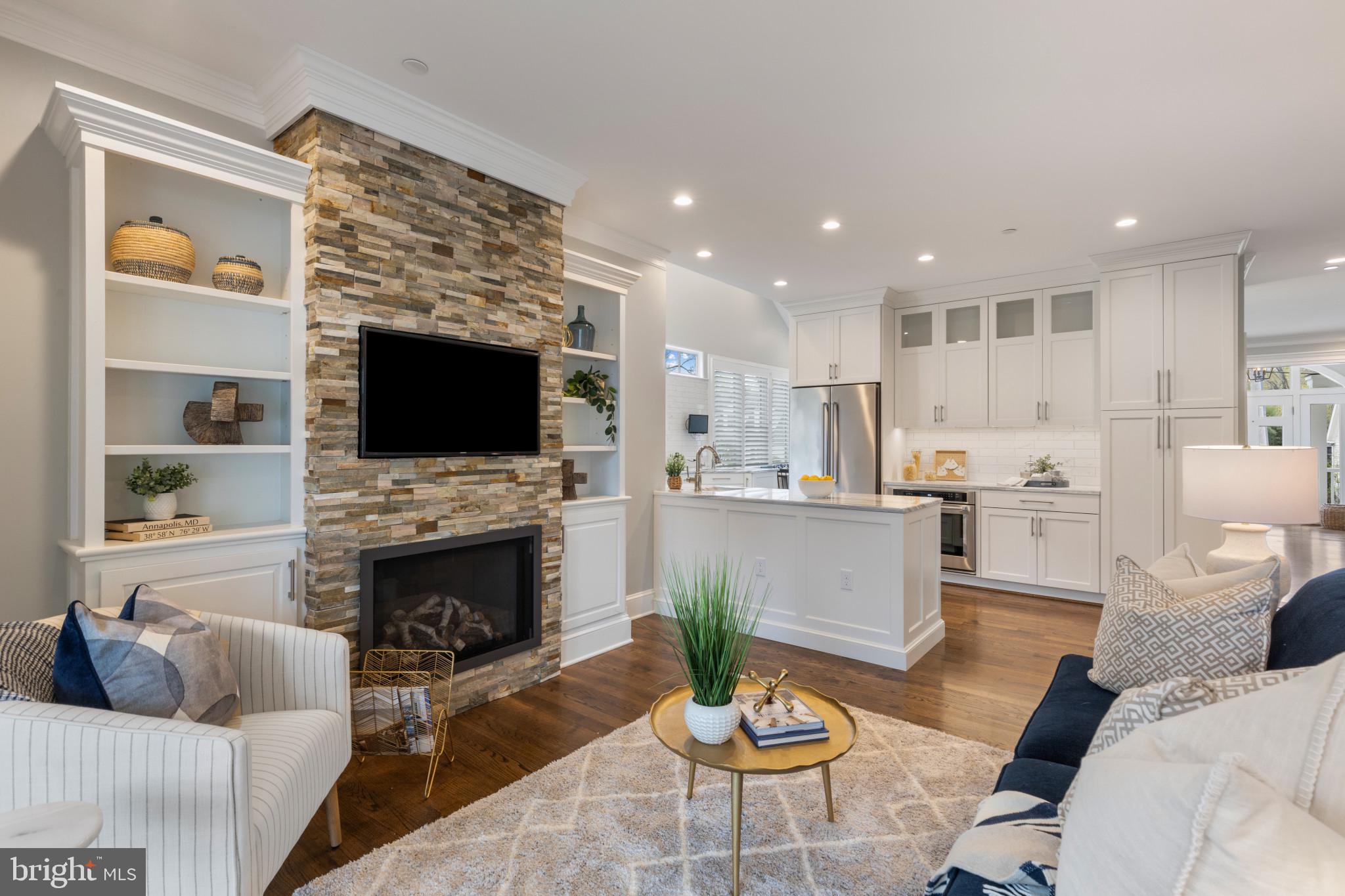 WEST ANNAPOLIS - Residential