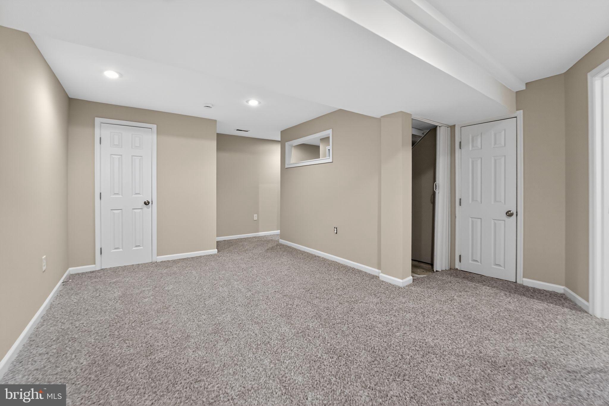 CAMBRIDGE ESTATES - Residential