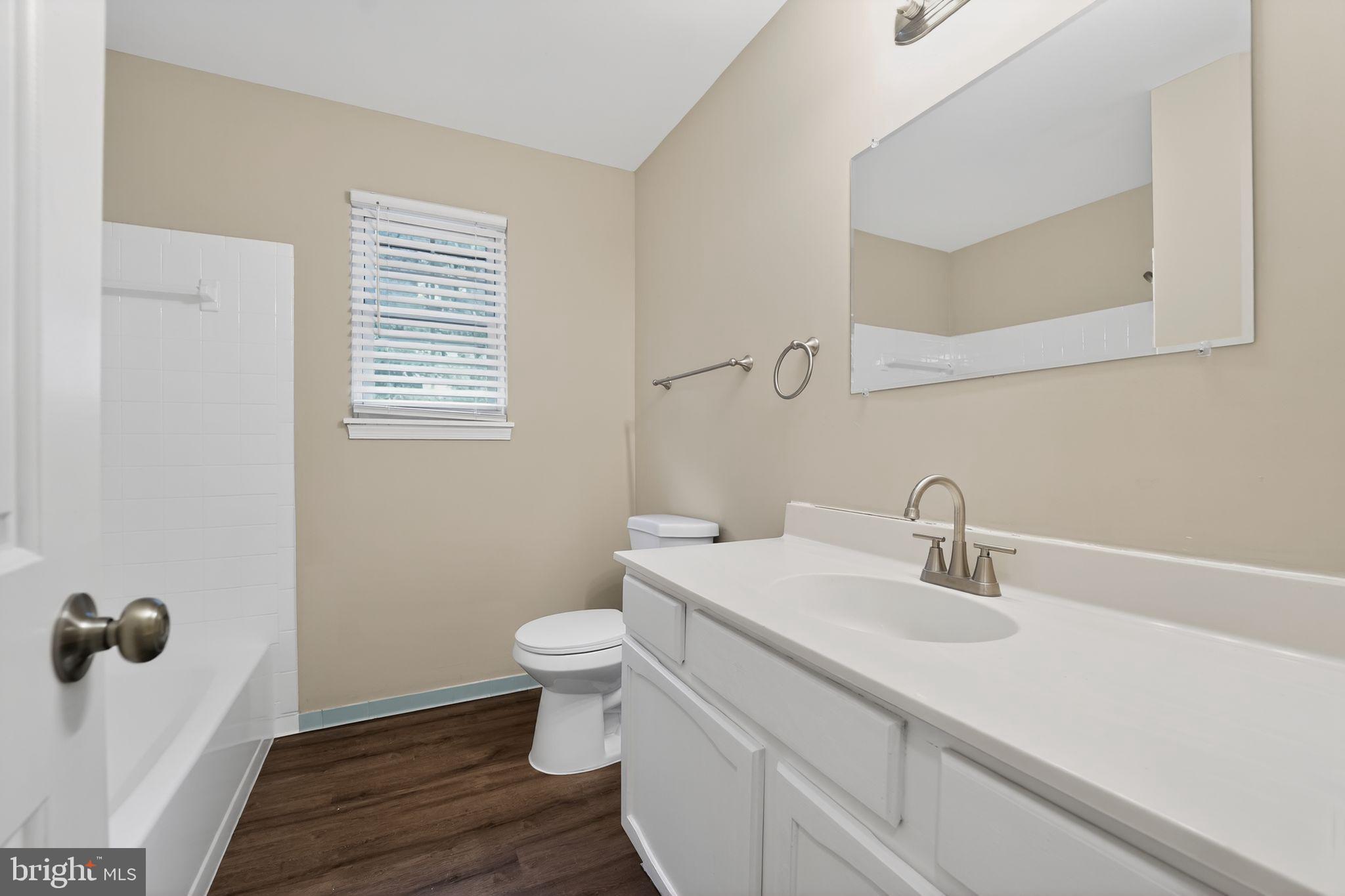 CAMBRIDGE ESTATES - Residential