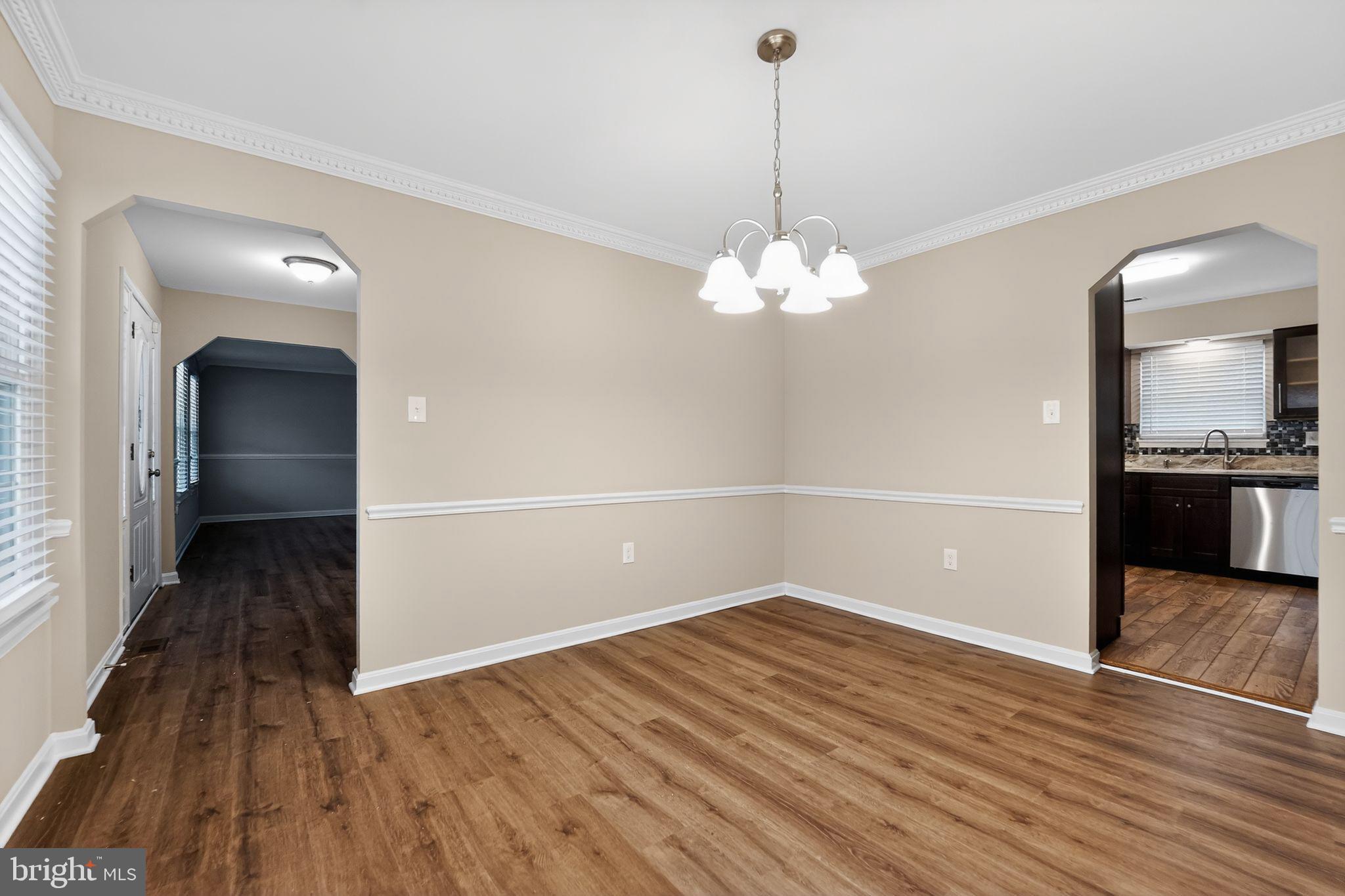 CAMBRIDGE ESTATES - Residential