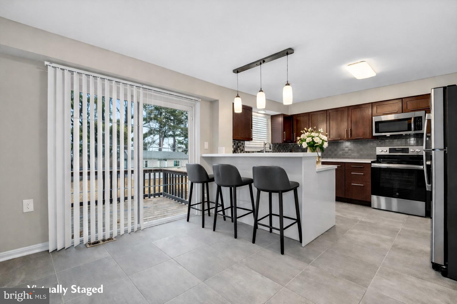 CAMBRIDGE ESTATES - Residential