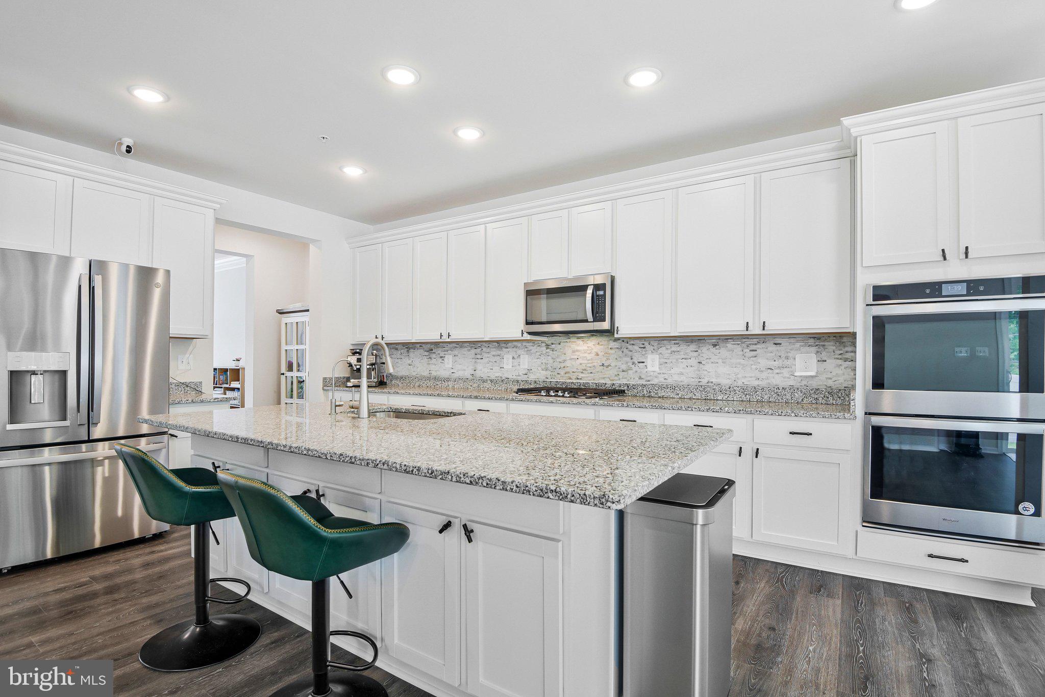SIGNATURE CLUB - Residential