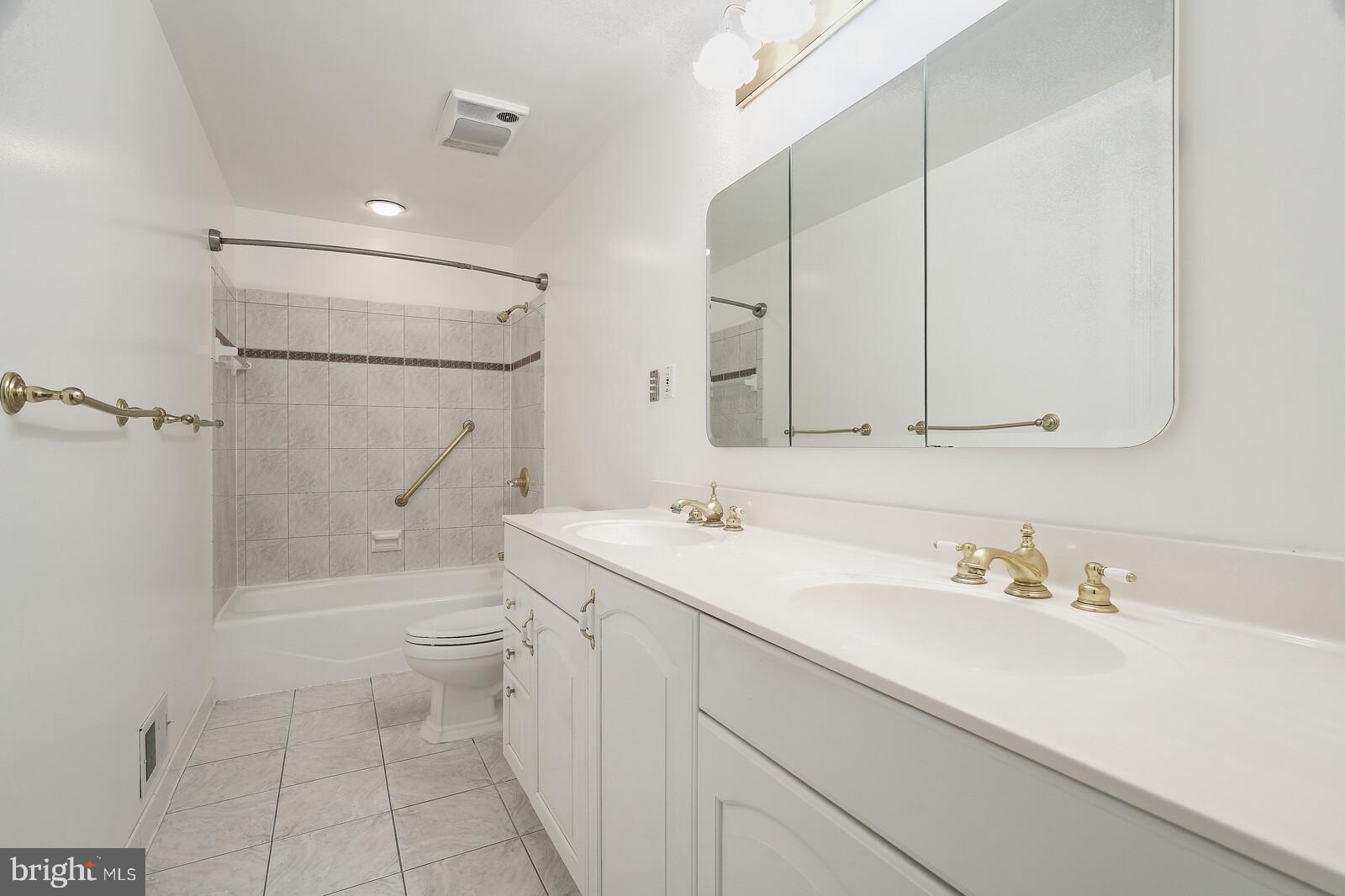 BEAUFORT PARK - Residential