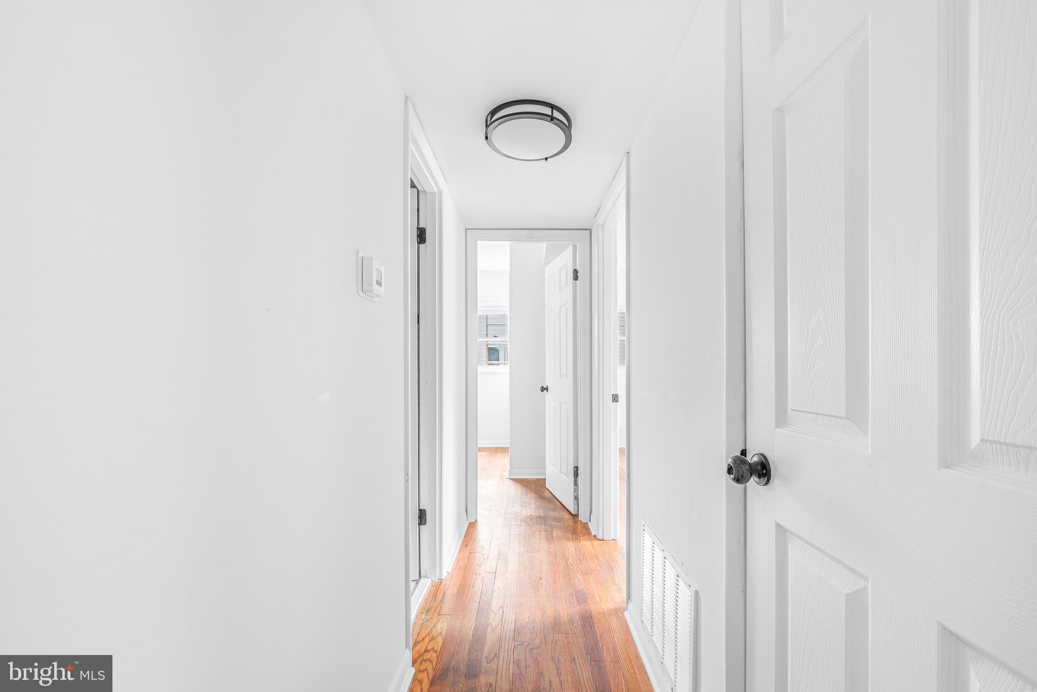 LAUREL - Residential