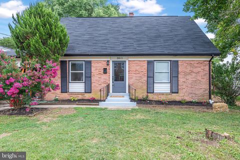 200 1/2 11TH STREET LAUREL MD 20707