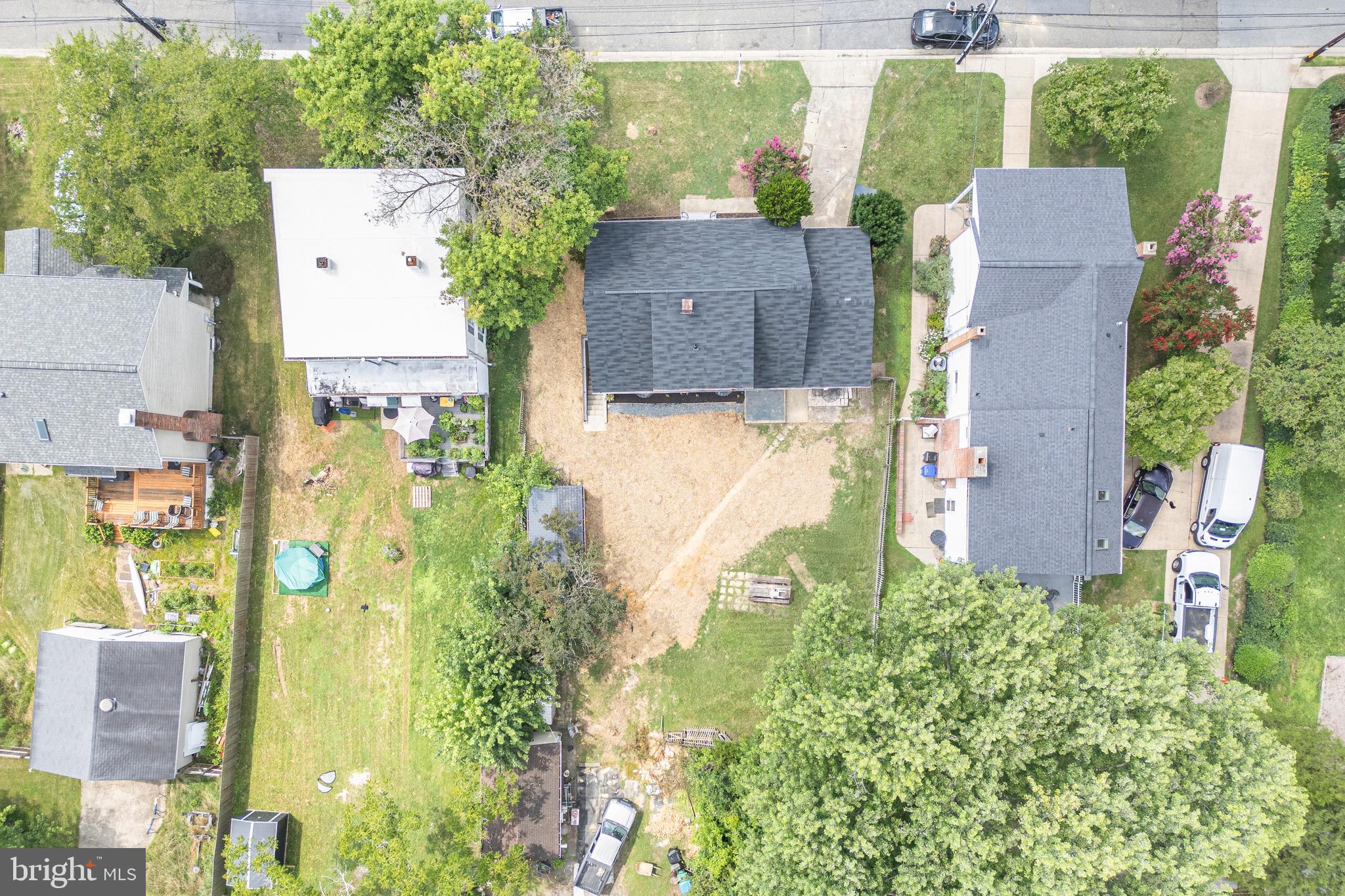 LAUREL - Residential