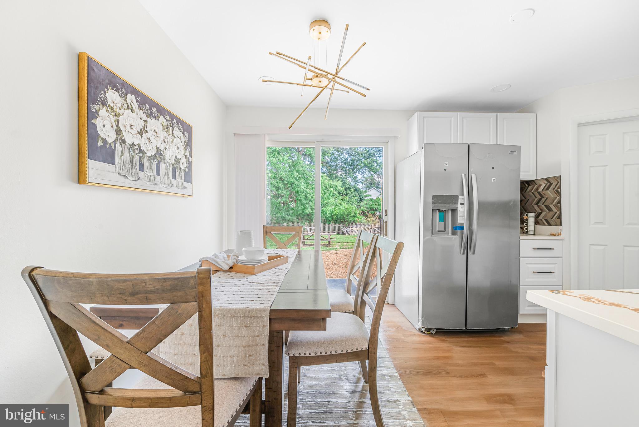 LAUREL - Residential