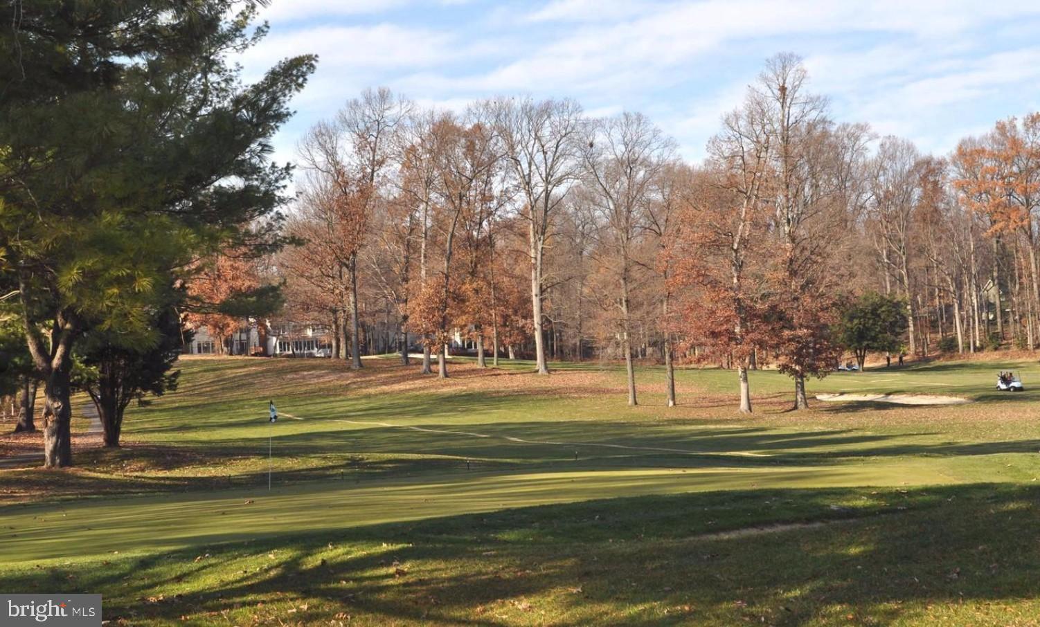 PENDERBROOK SQUARE CONDOMINIUMS - Residential
