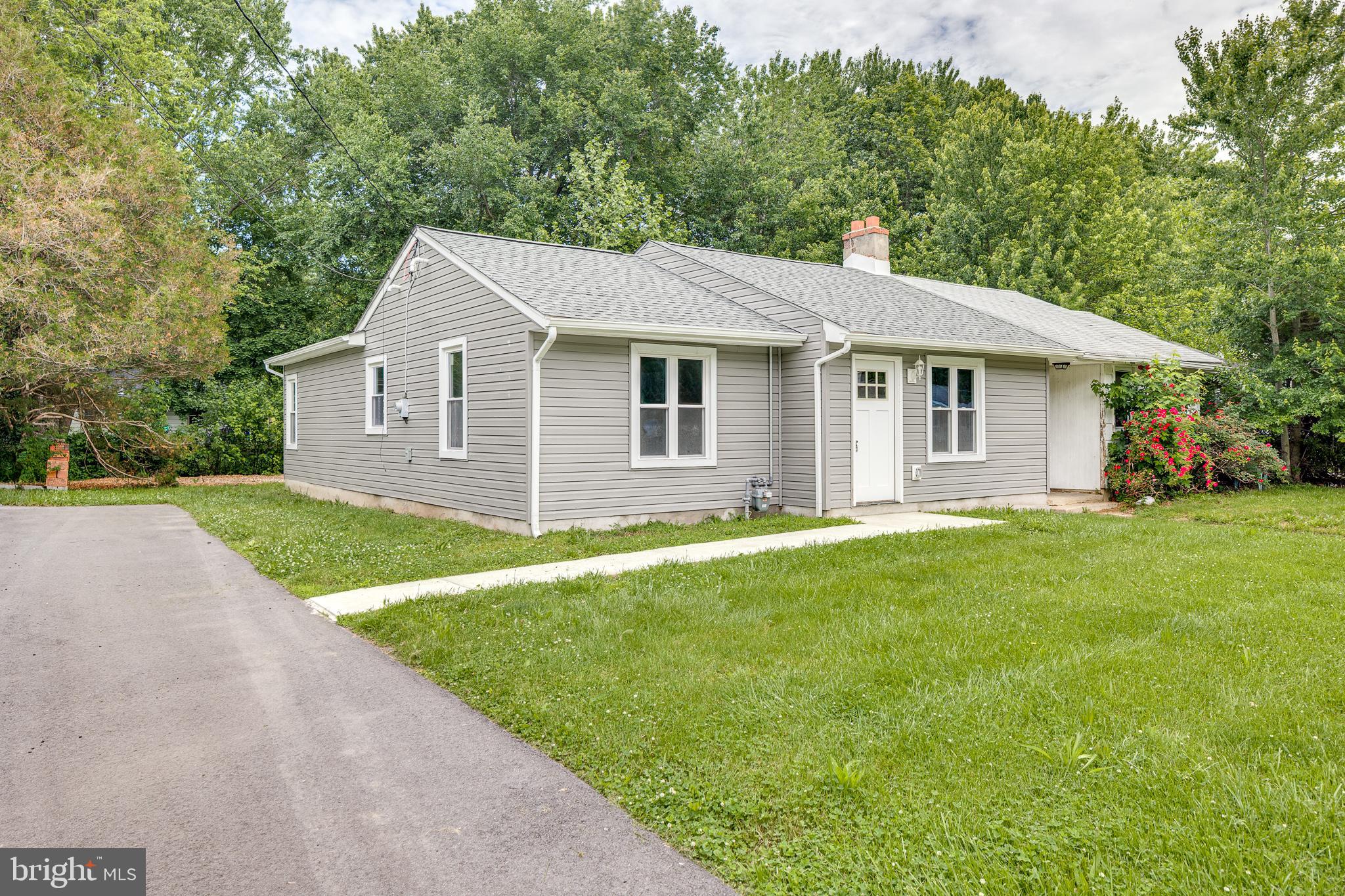 206 KINSLEY ROAD