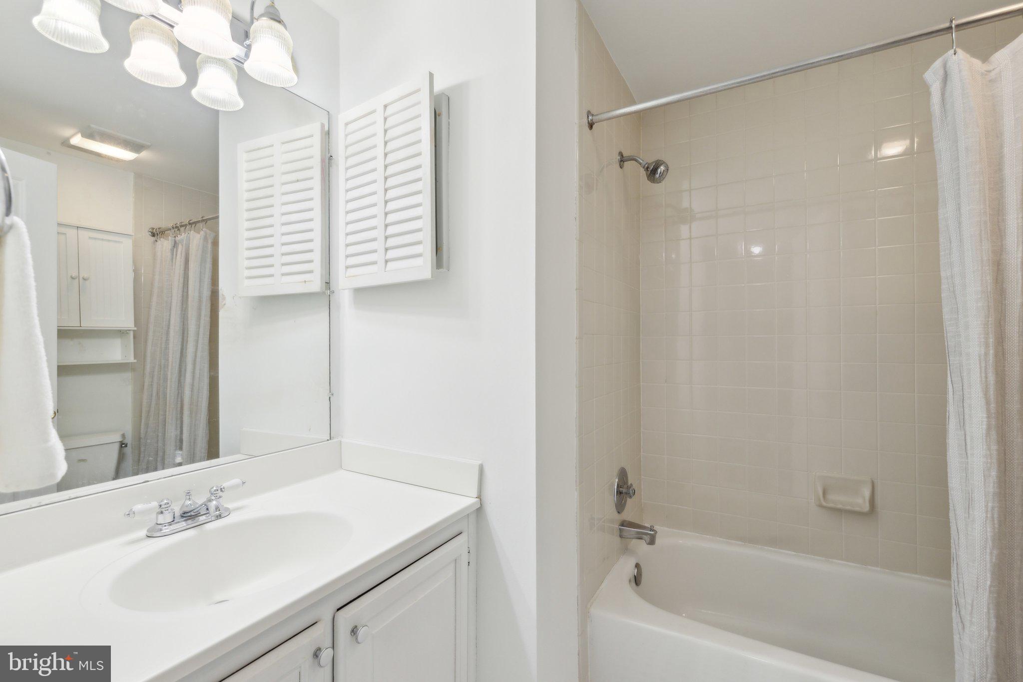 CHERRY RUN - Residential