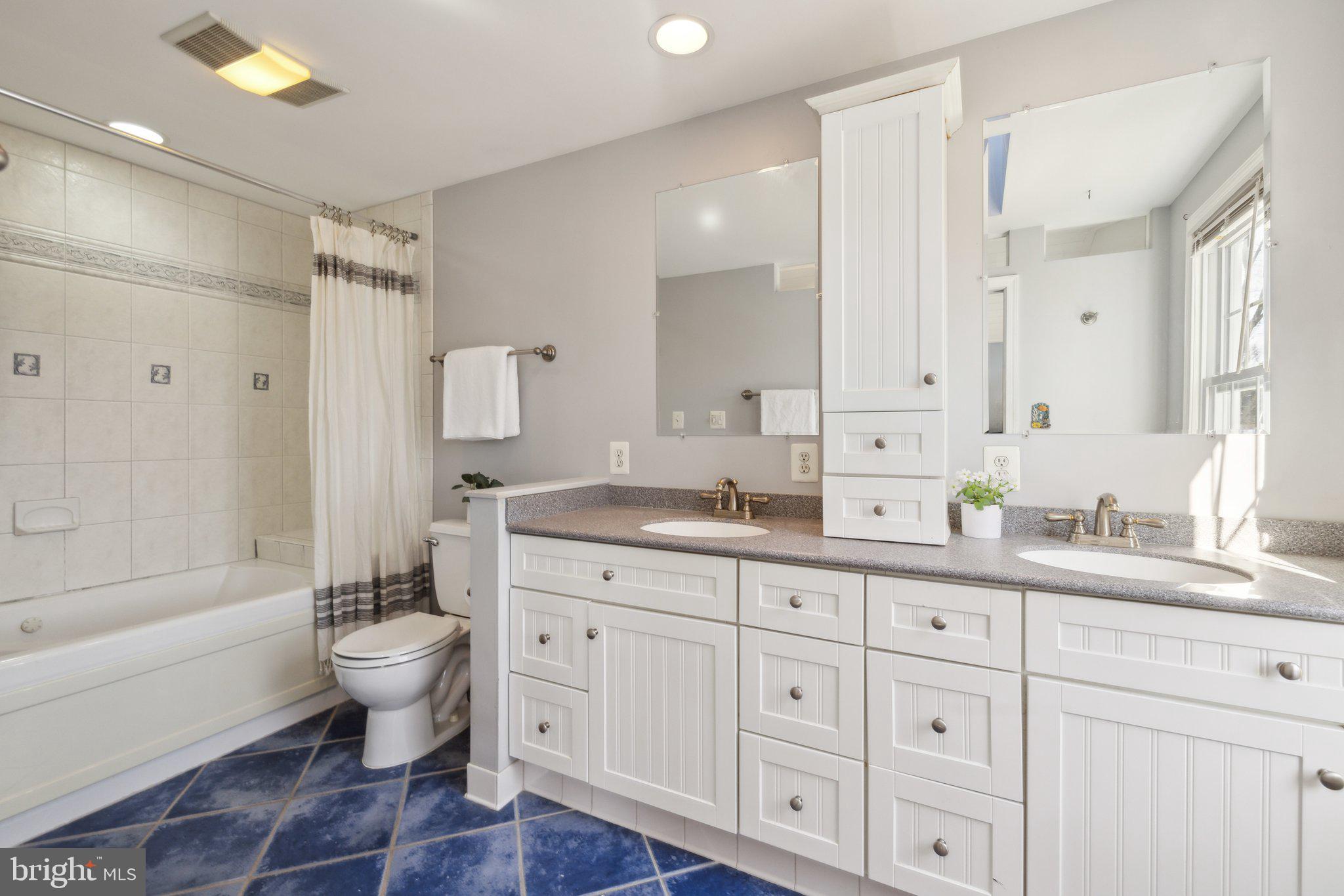 CHERRY RUN - Residential