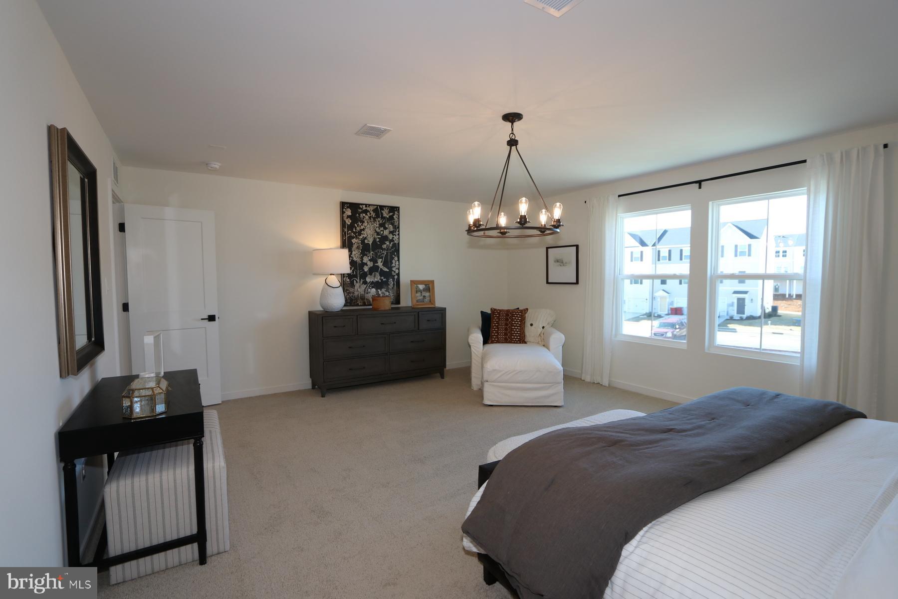 LIBERTY RUN - Residential