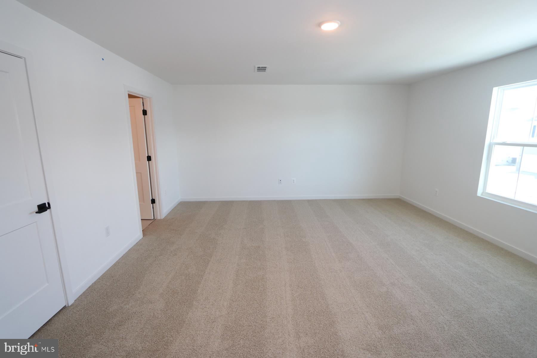 LIBERTY RUN - Residential