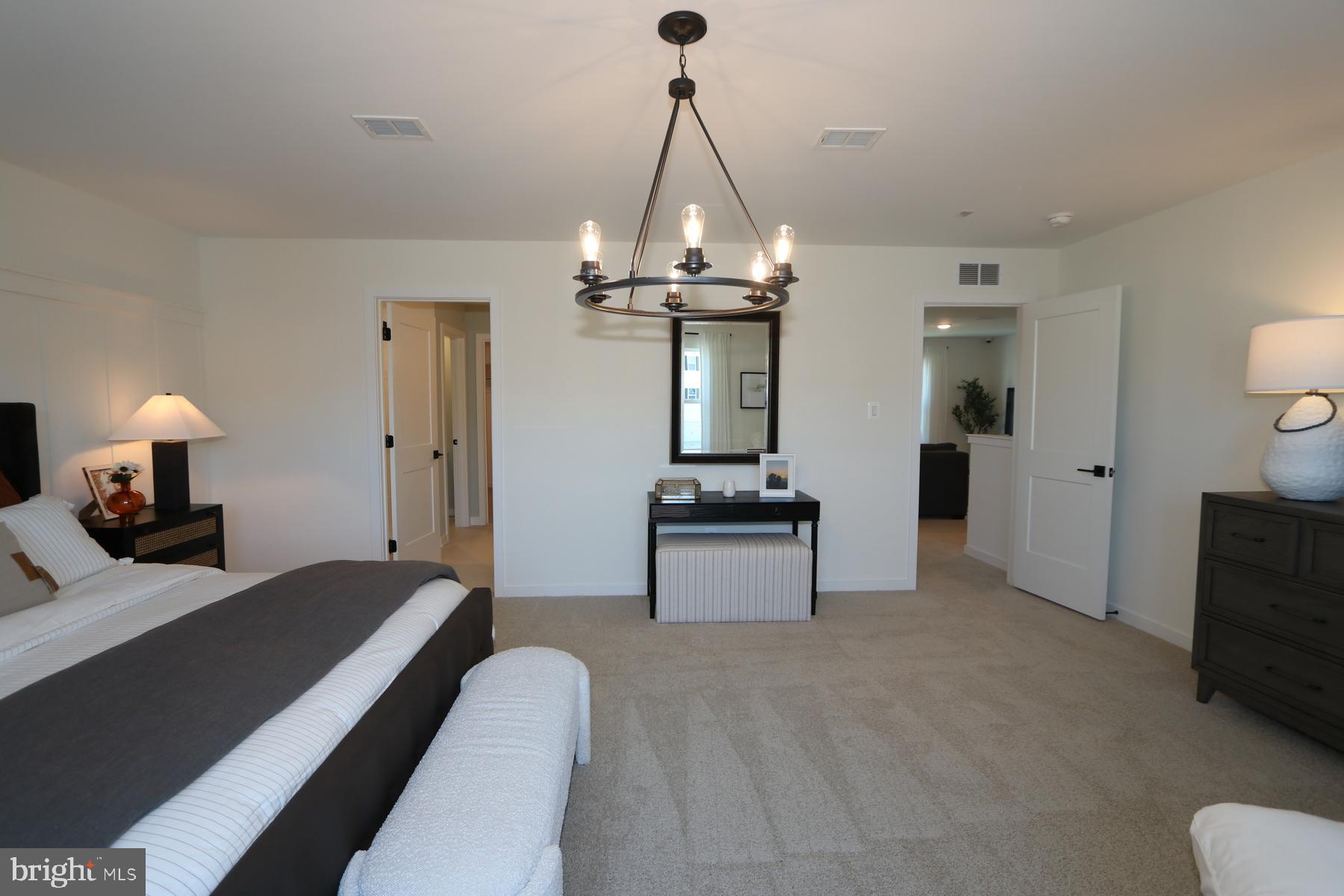 LIBERTY RUN - Residential