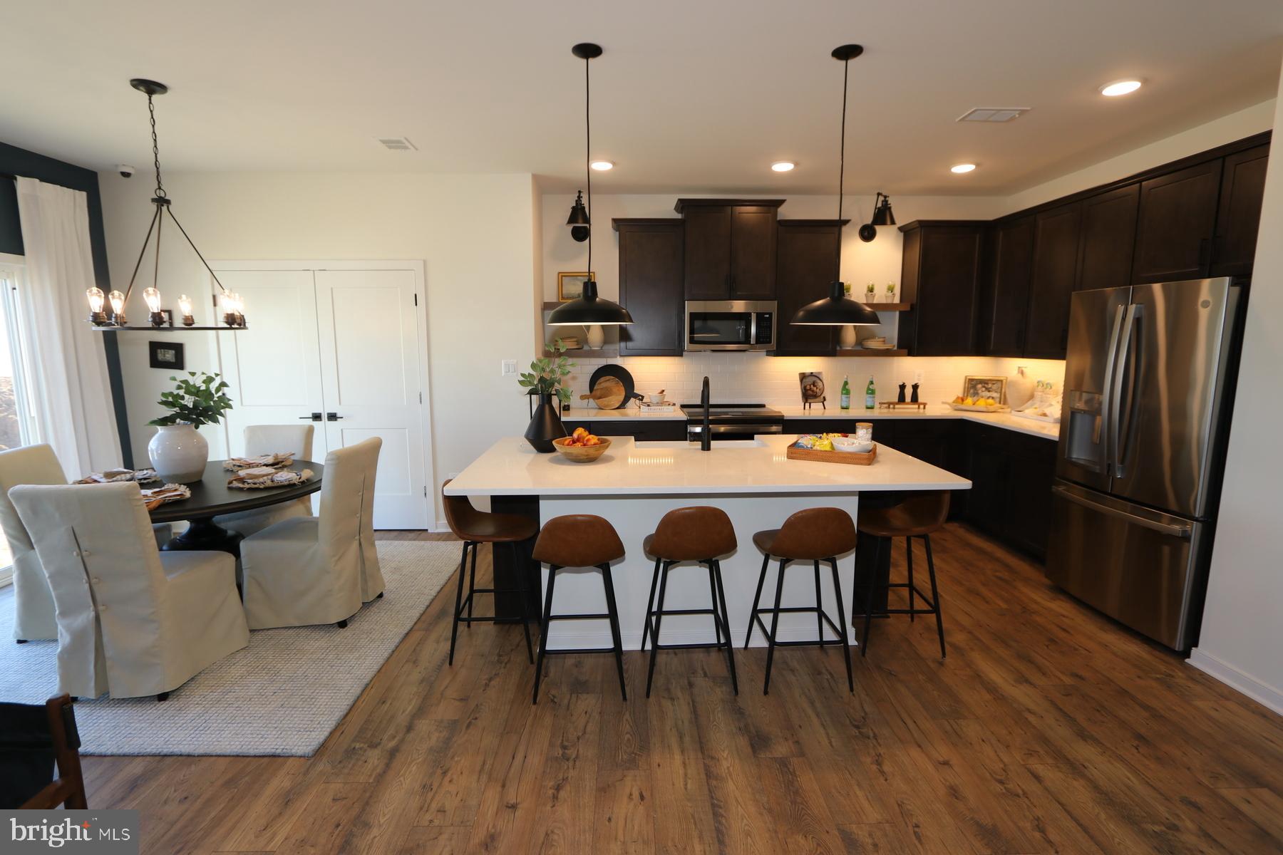 LIBERTY RUN - Residential