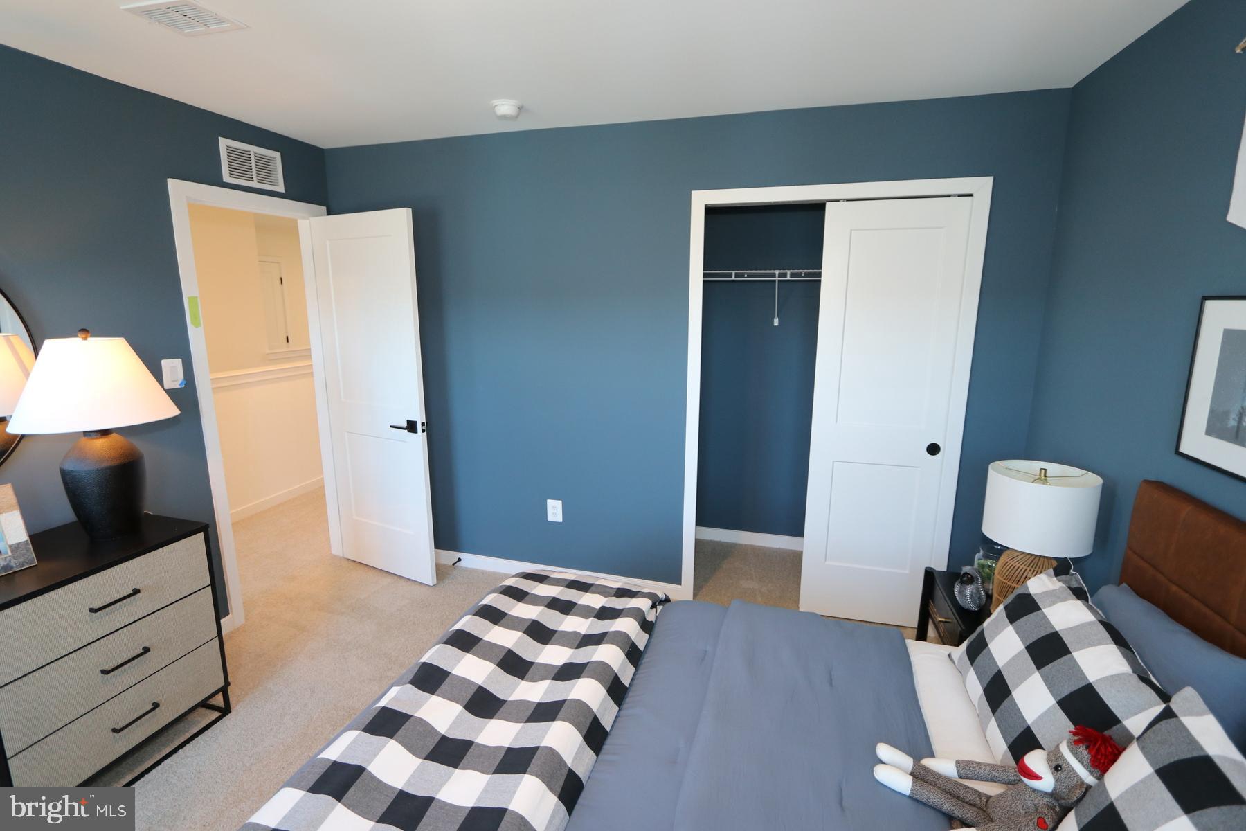 LIBERTY RUN - Residential