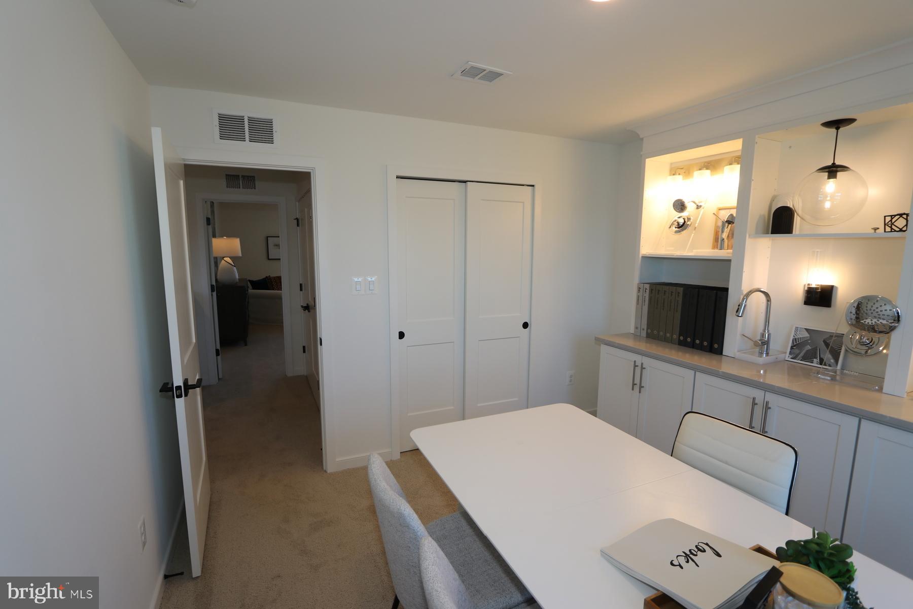 LIBERTY RUN - Residential