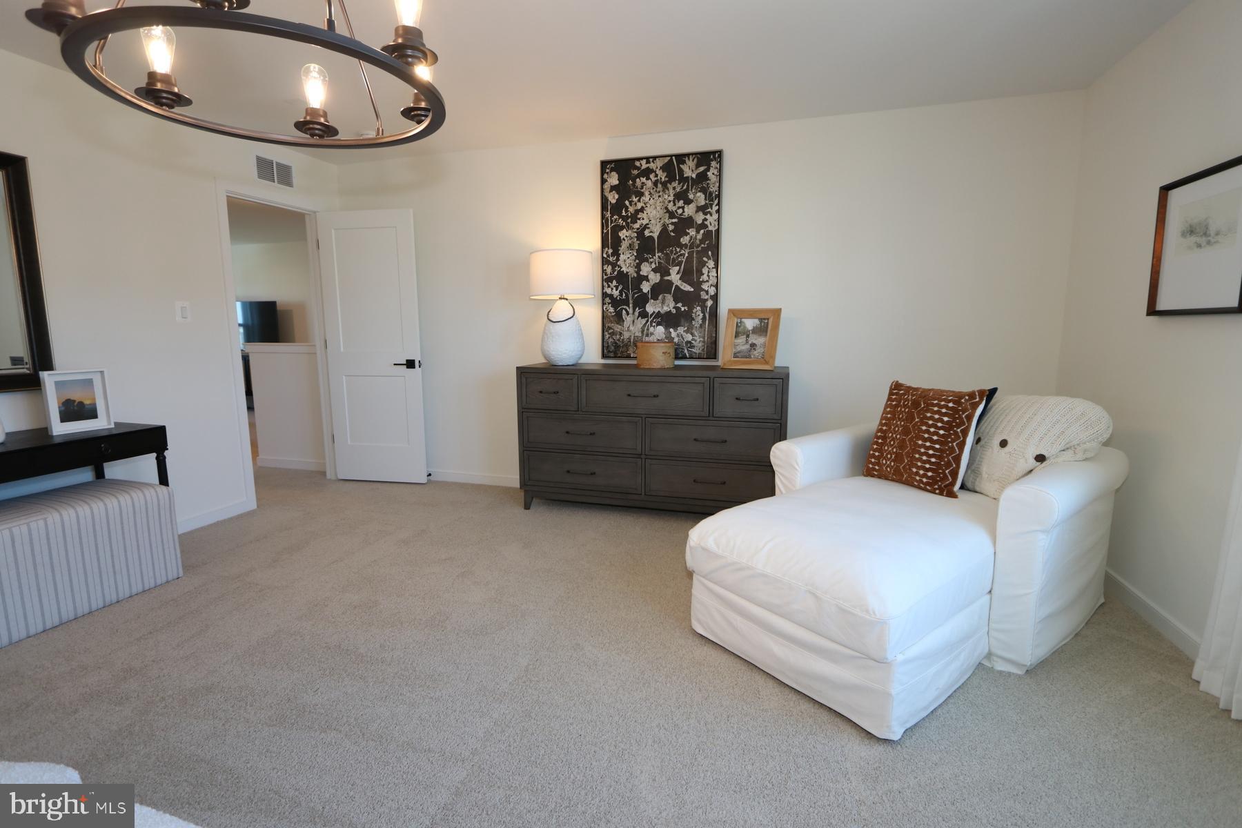 LIBERTY RUN - Residential