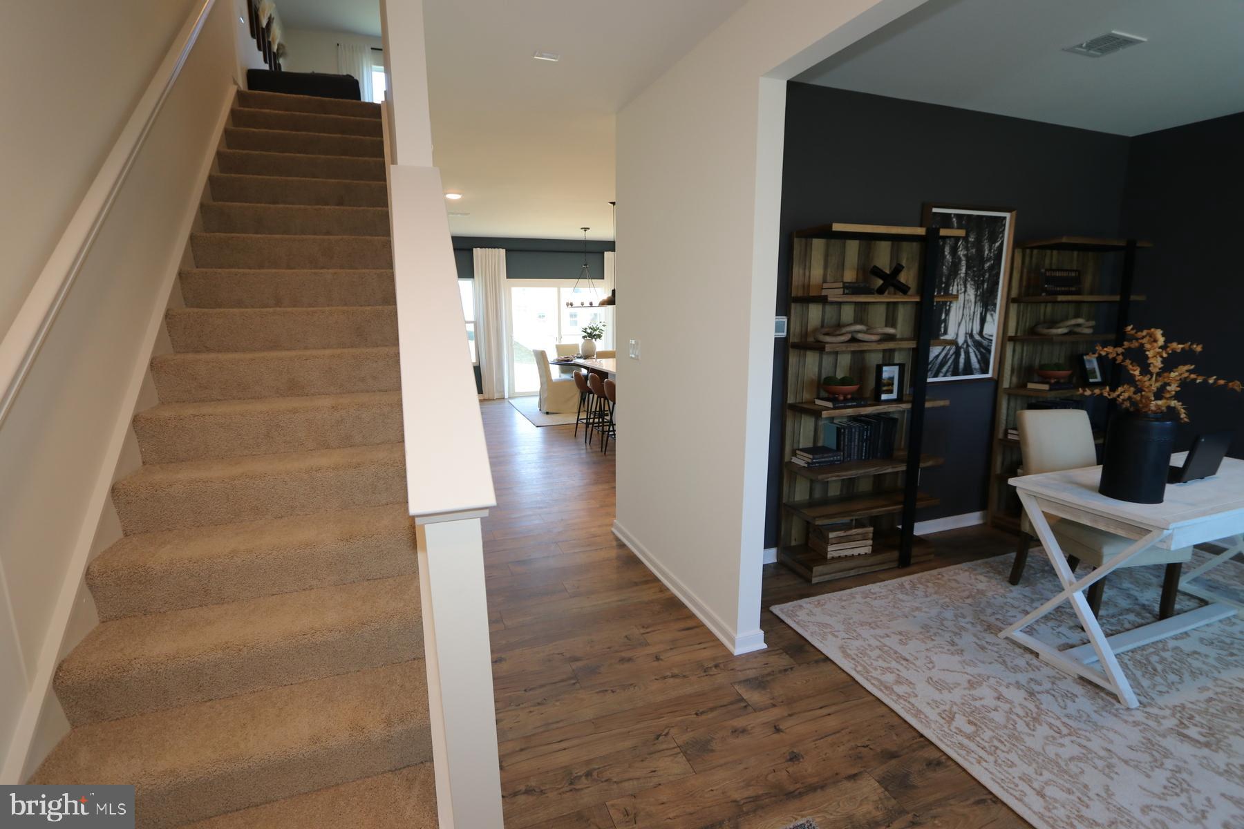 LIBERTY RUN - Residential