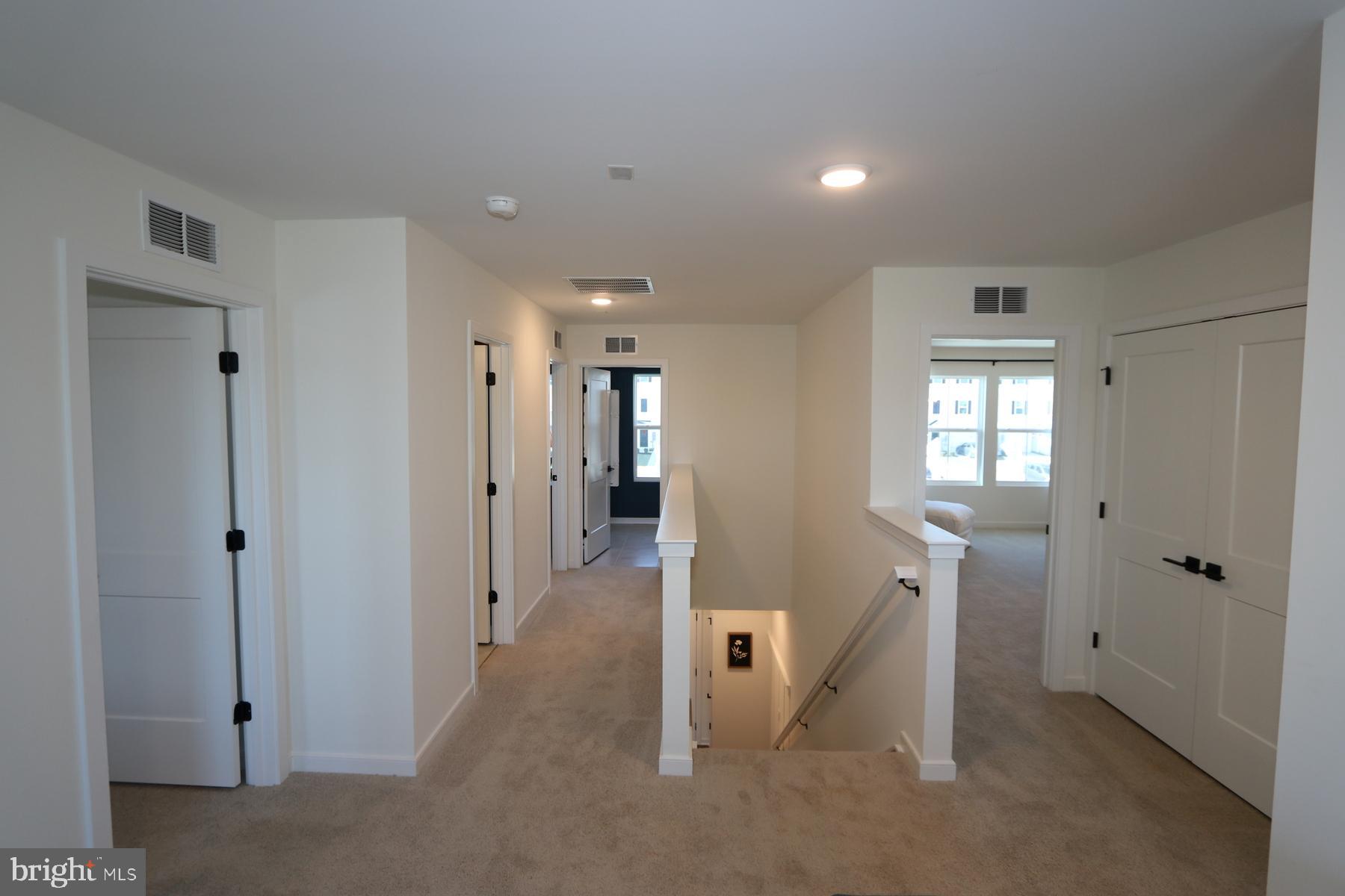 LIBERTY RUN - Residential