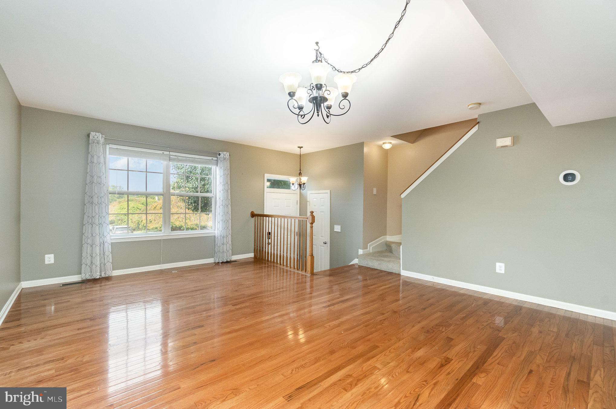 221 GLEN VIEW TERRACE
