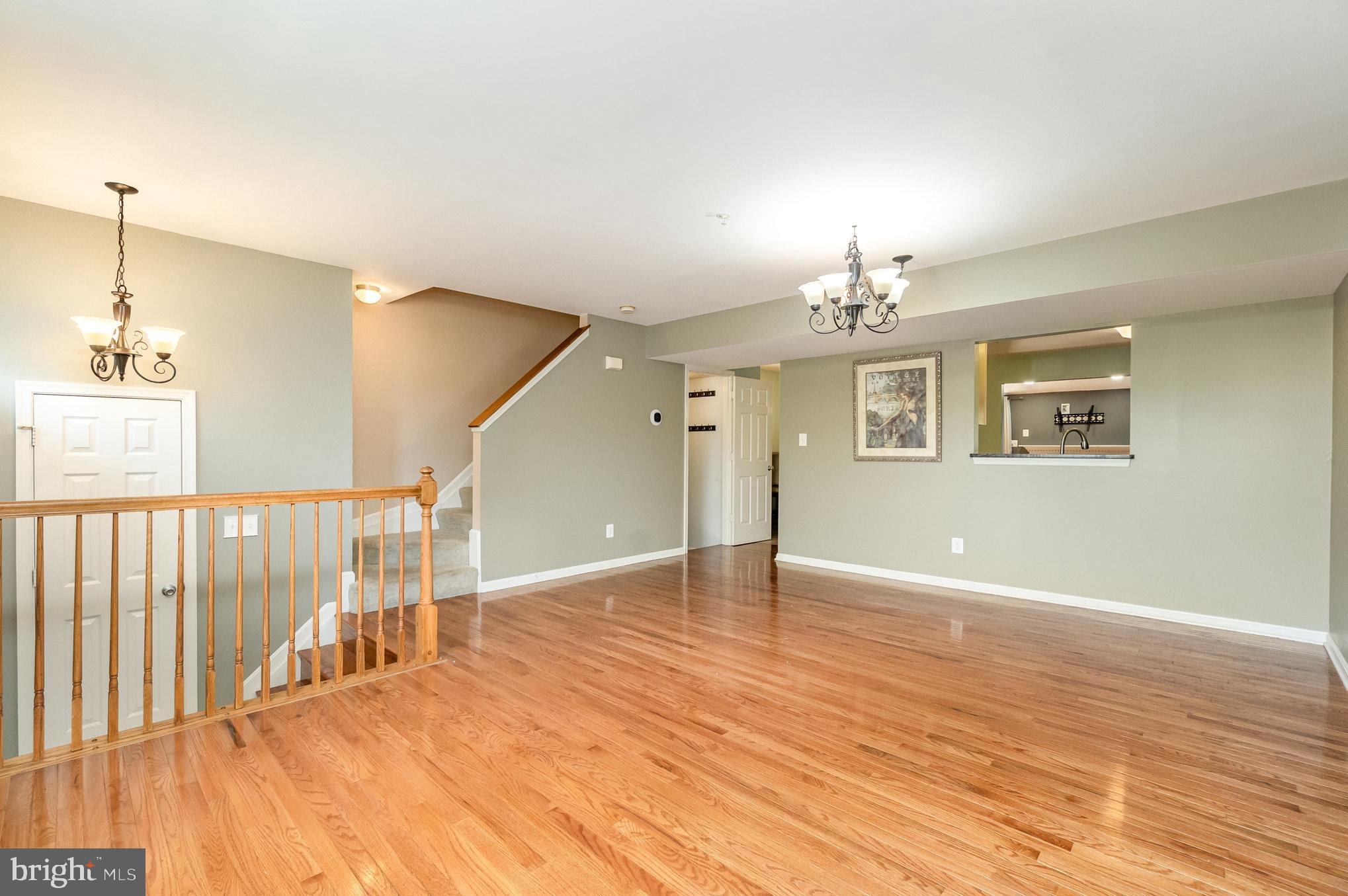 221 GLEN VIEW TERRACE
