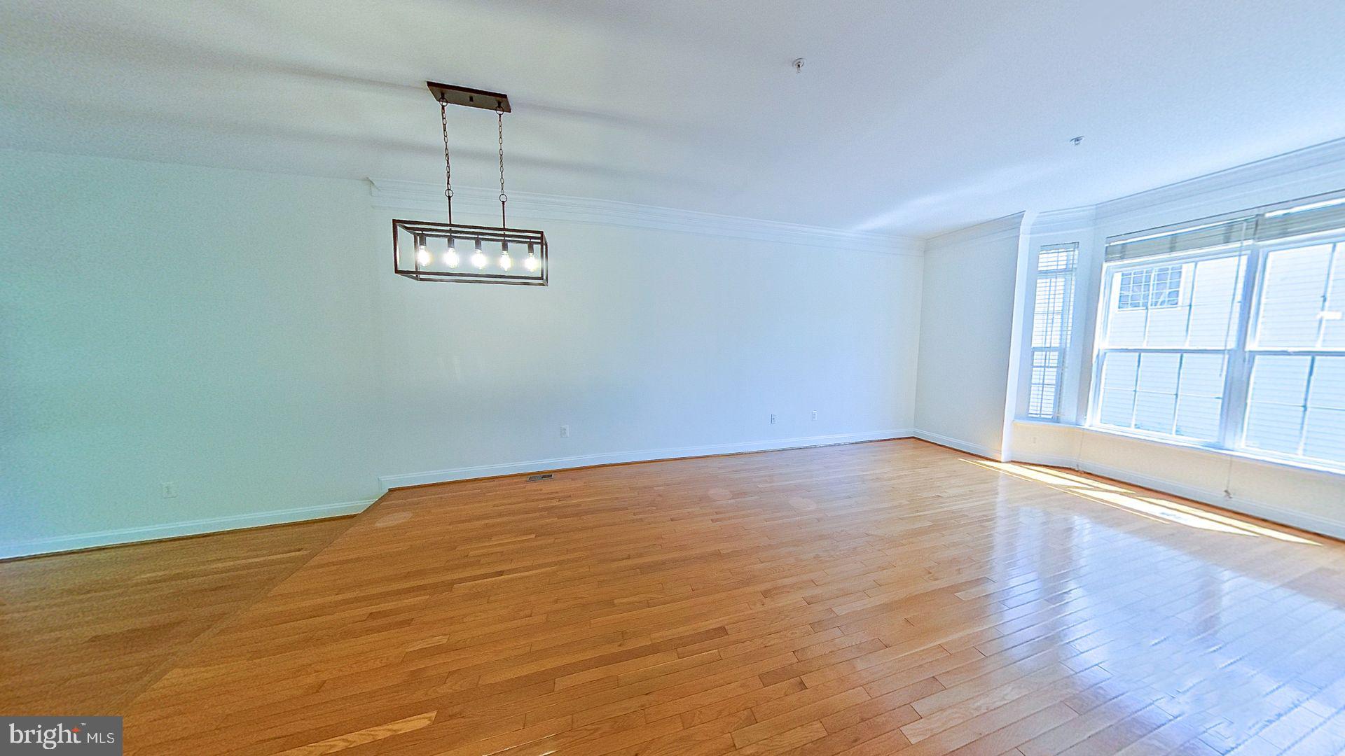 3905 CHELSEA PARK LANE 9