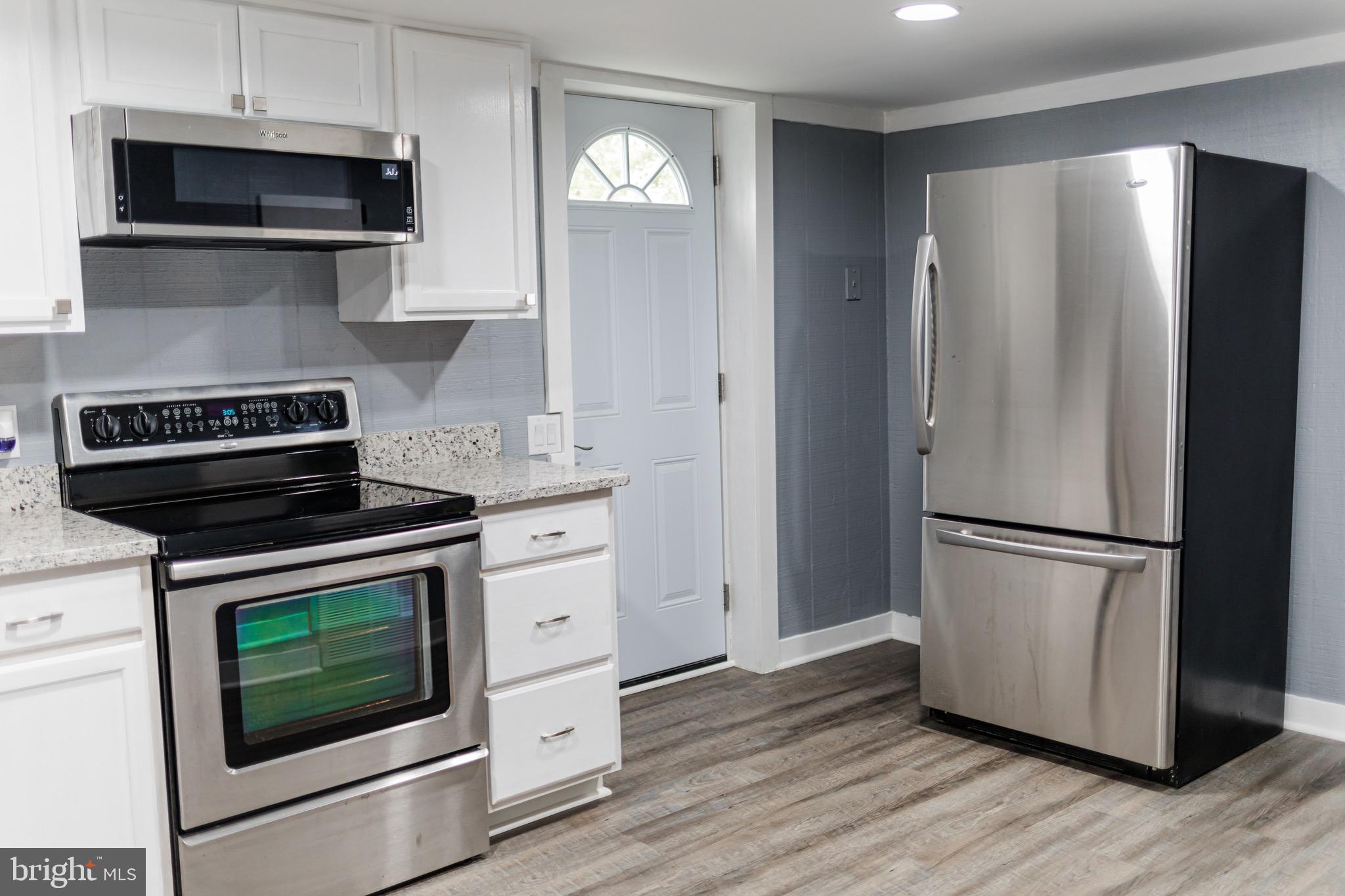 HIGH STREET - Residential