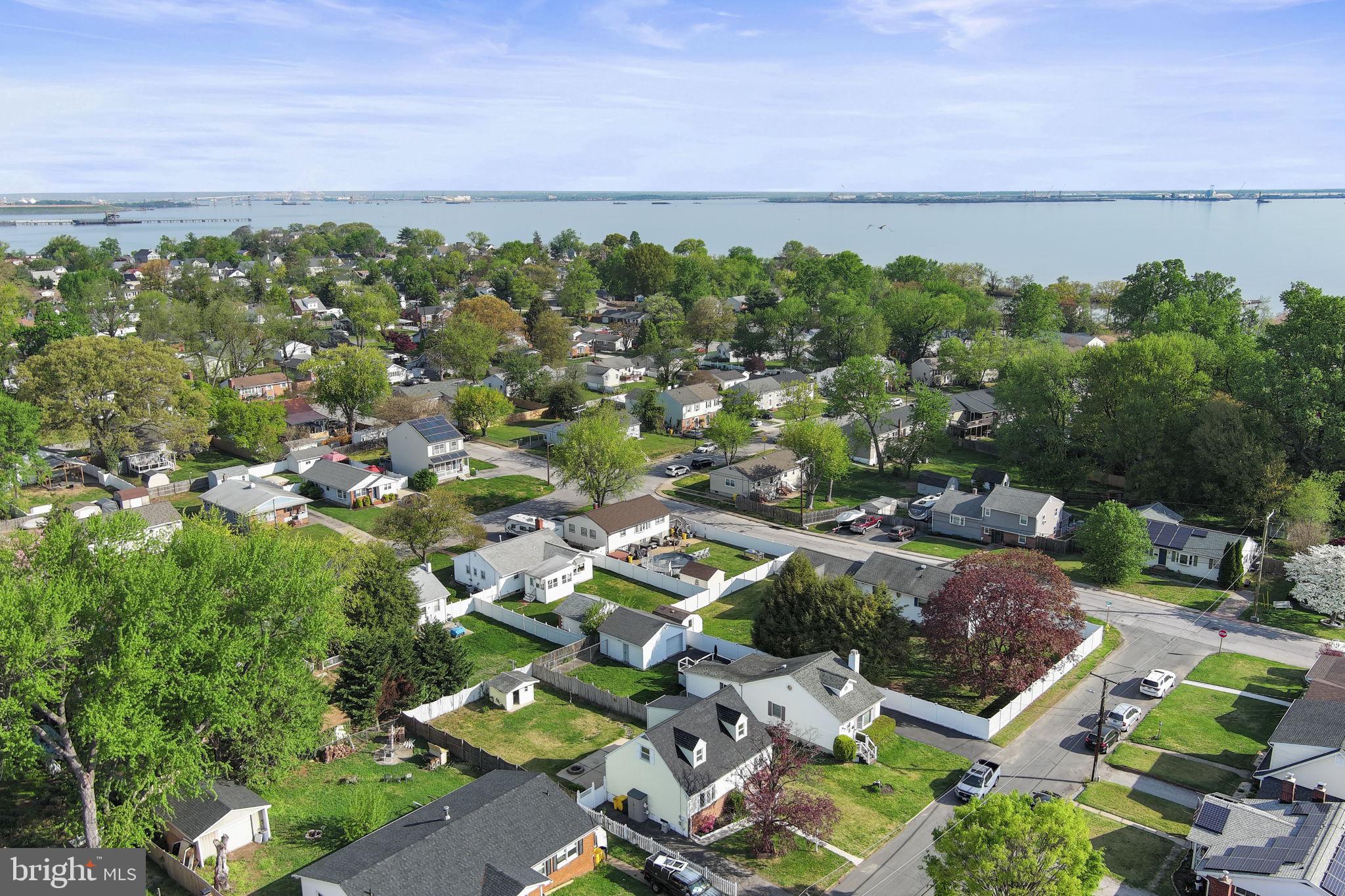 RIVIERA BEACH - Residential