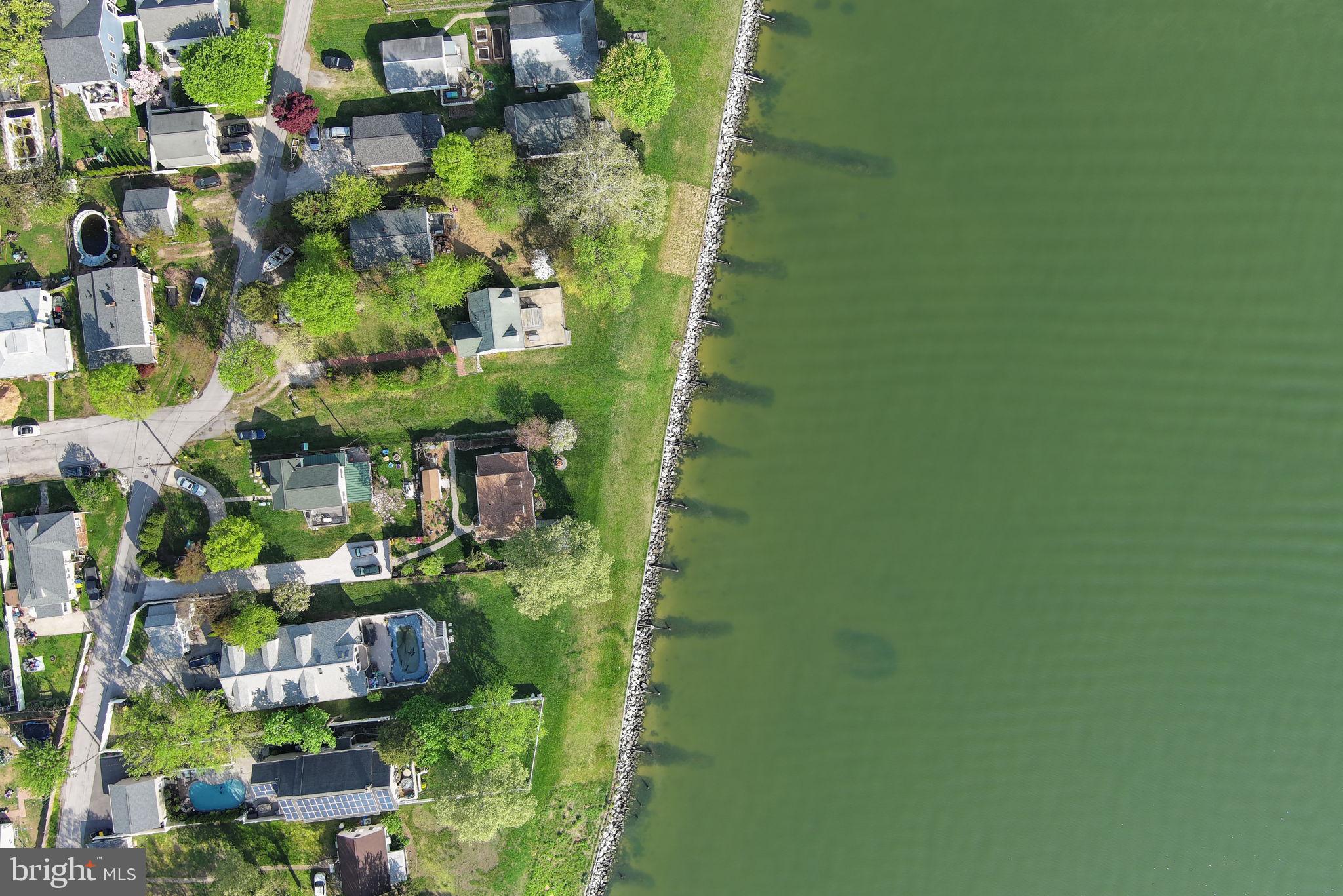 RIVIERA BEACH - Residential