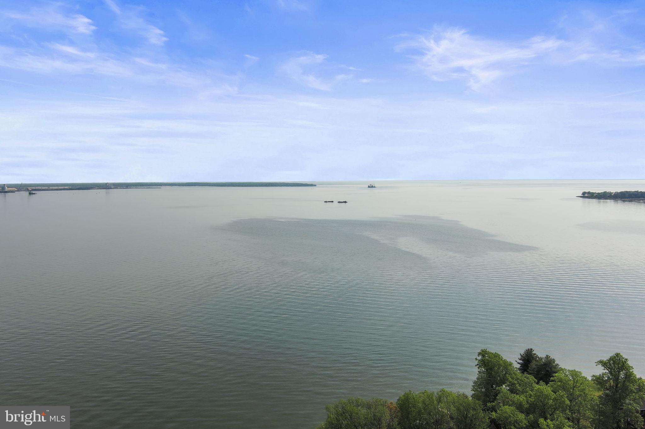 RIVIERA BEACH - Residential