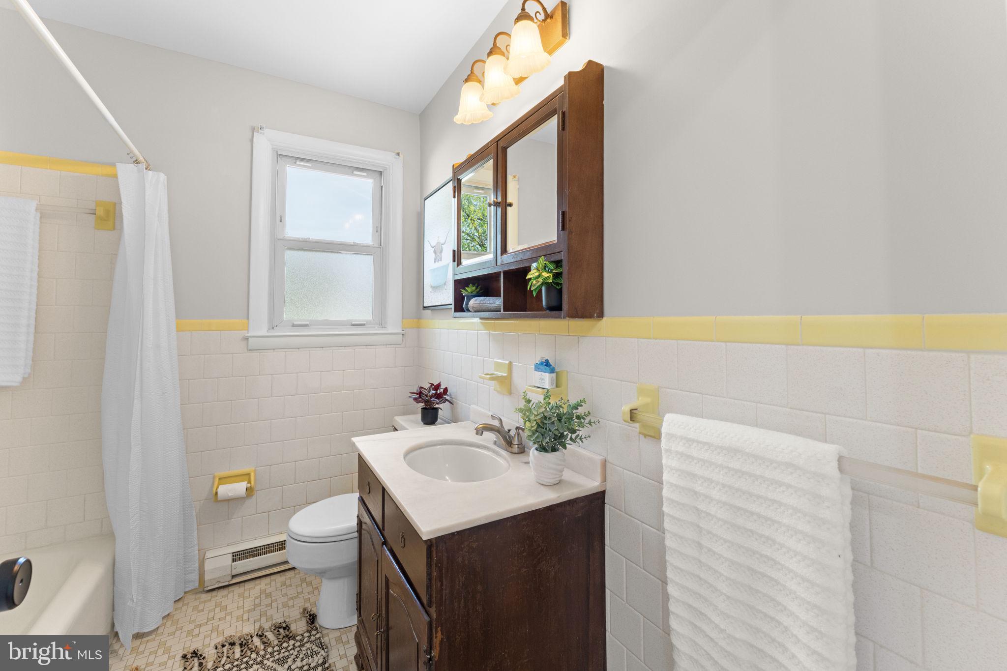 RIVIERA BEACH - Residential