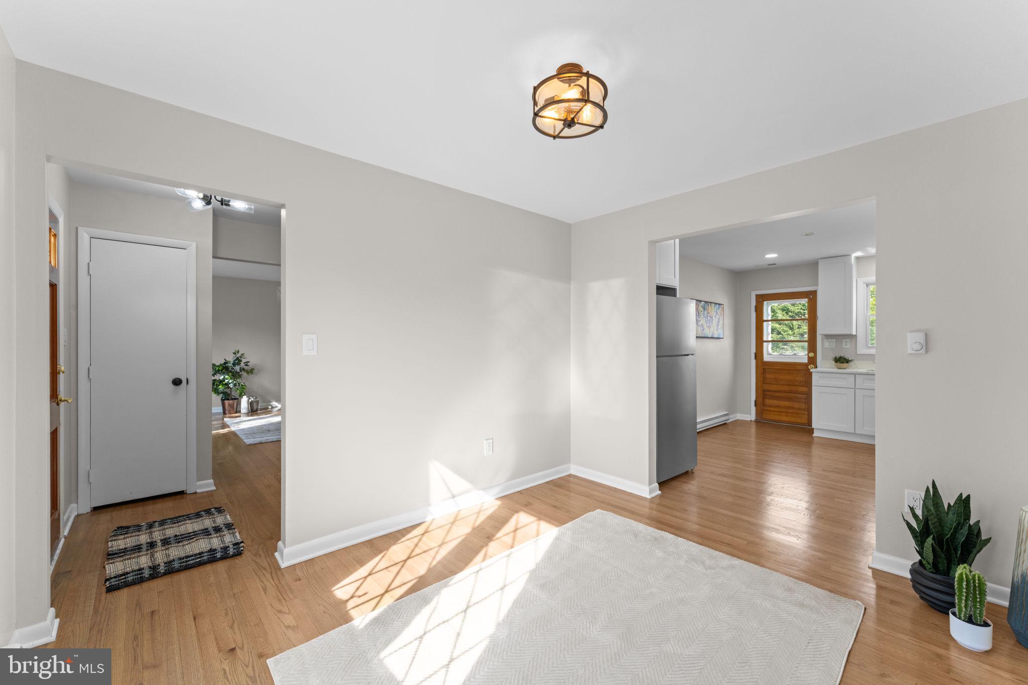 RIVIERA BEACH - Residential