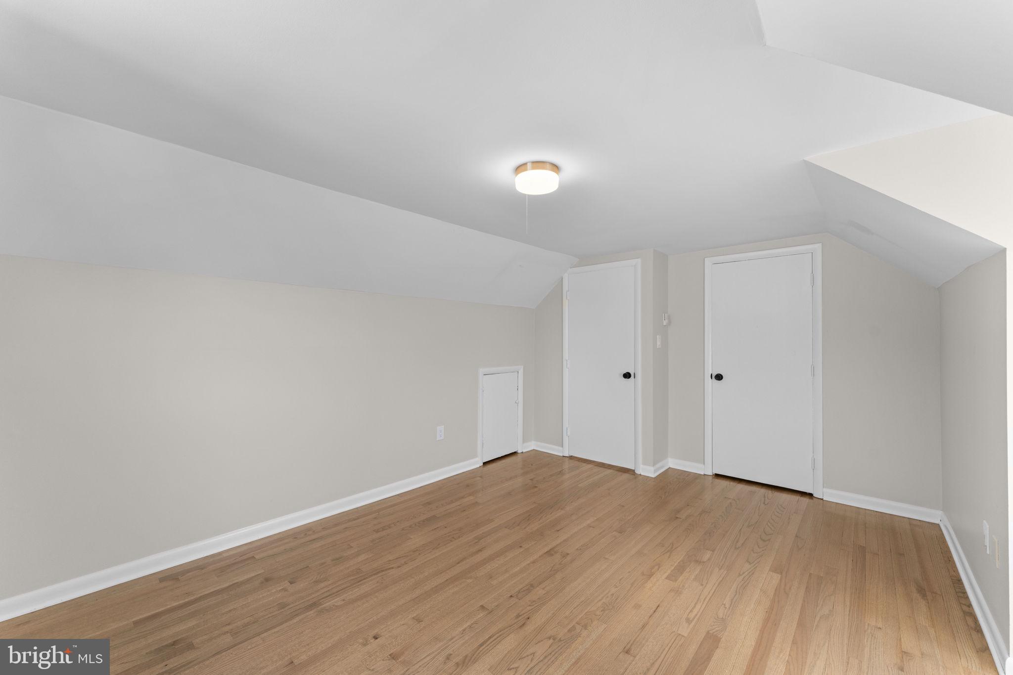 RIVIERA BEACH - Residential