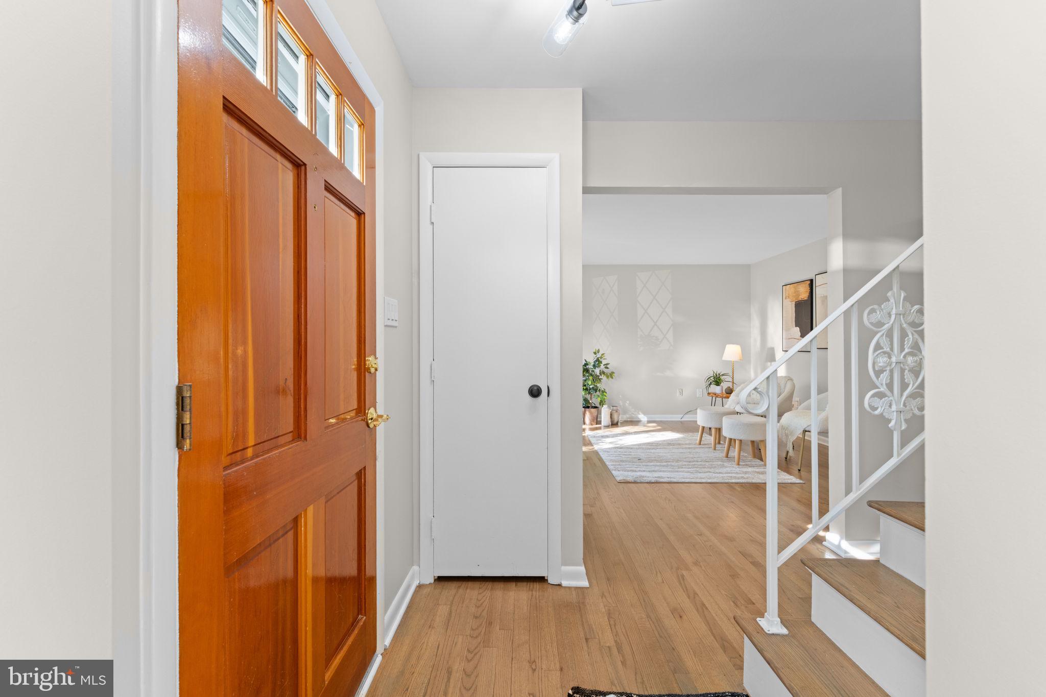 RIVIERA BEACH - Residential