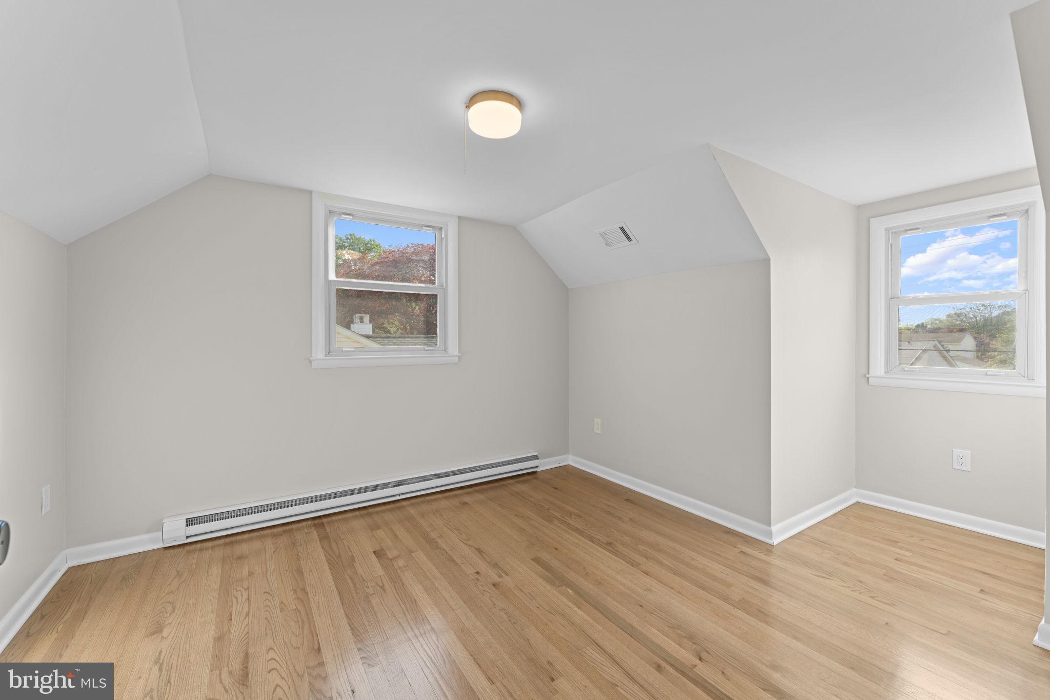 RIVIERA BEACH - Residential