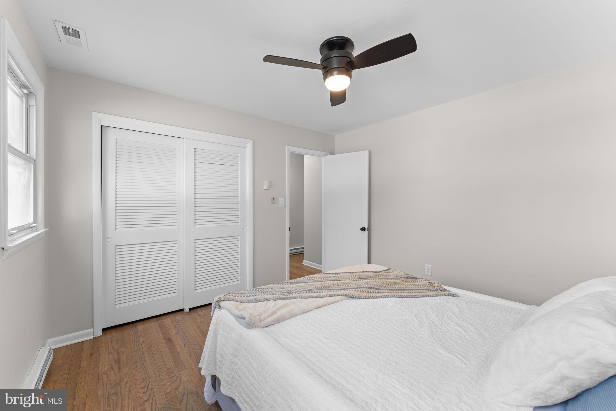 RIVIERA BEACH - Residential