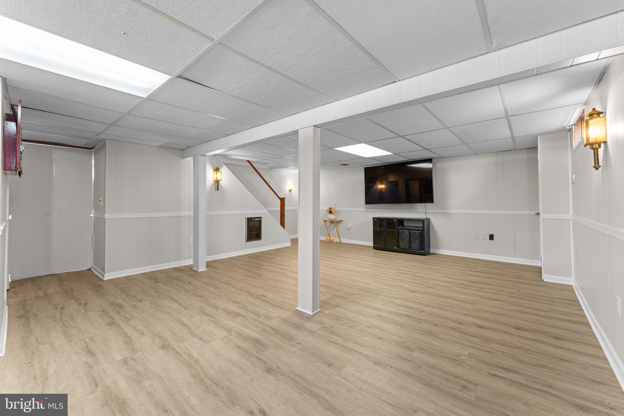 RIVIERA BEACH - Residential