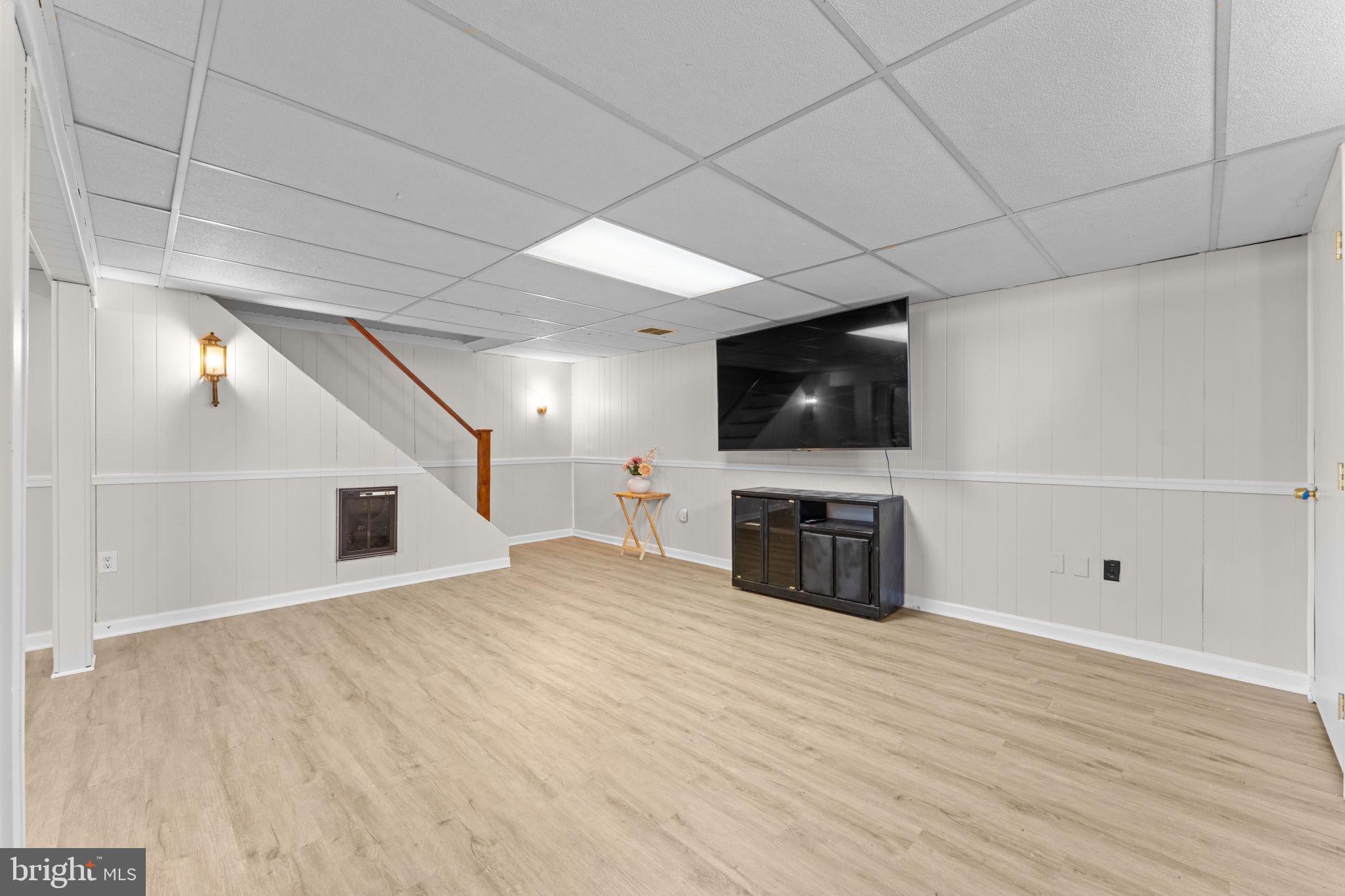 RIVIERA BEACH - Residential