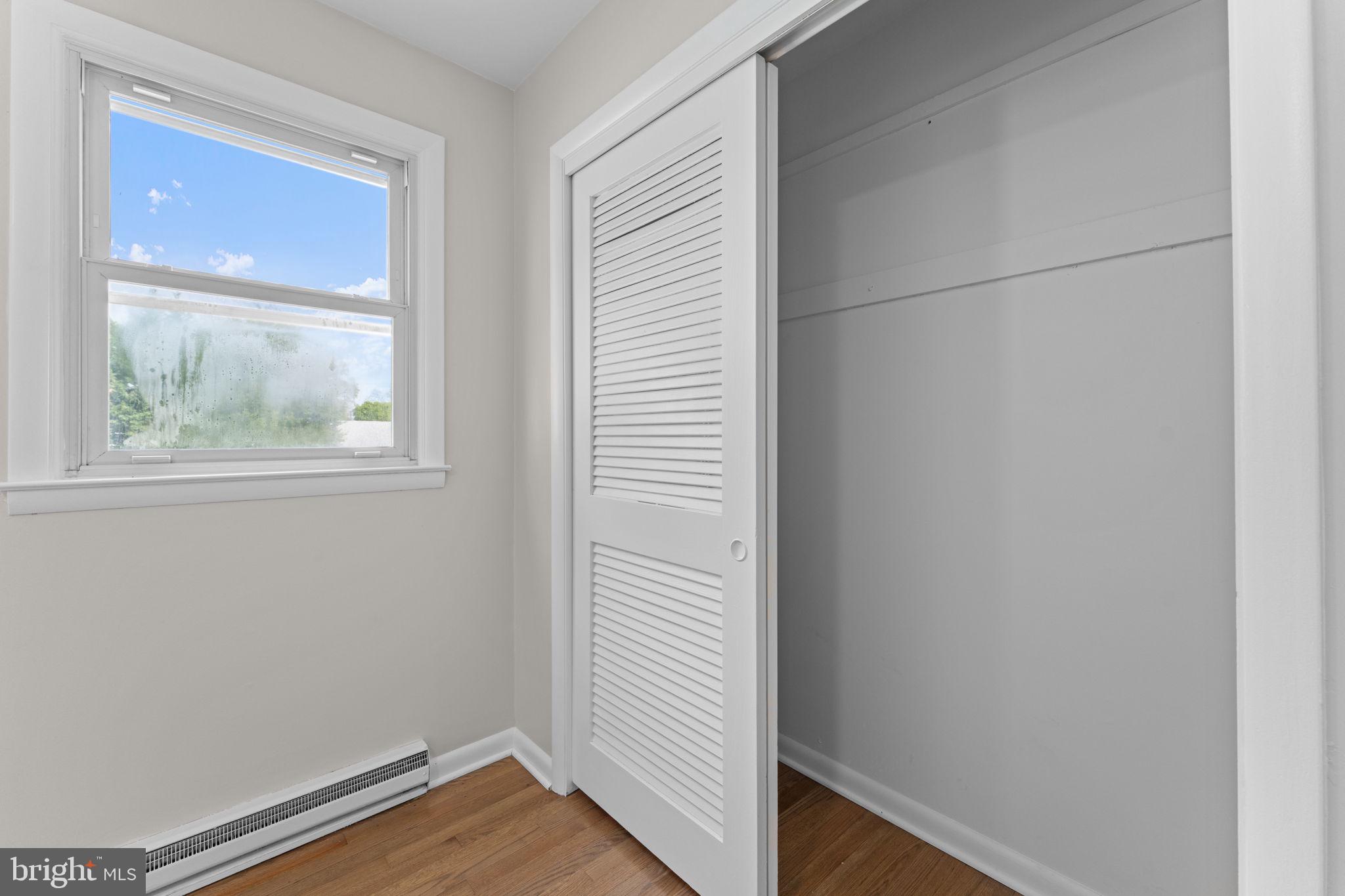 RIVIERA BEACH - Residential