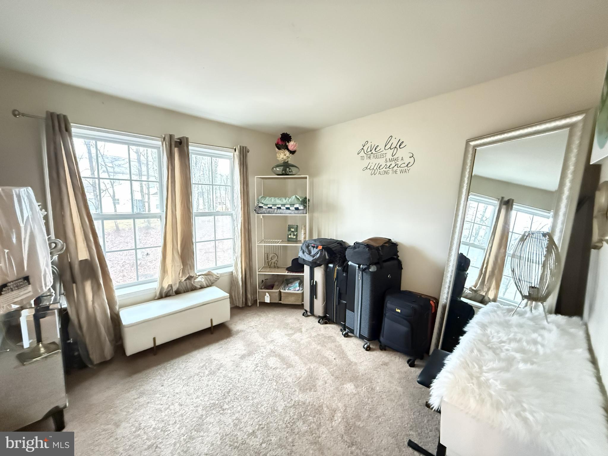 SAW CREEK ESTATES - Residential