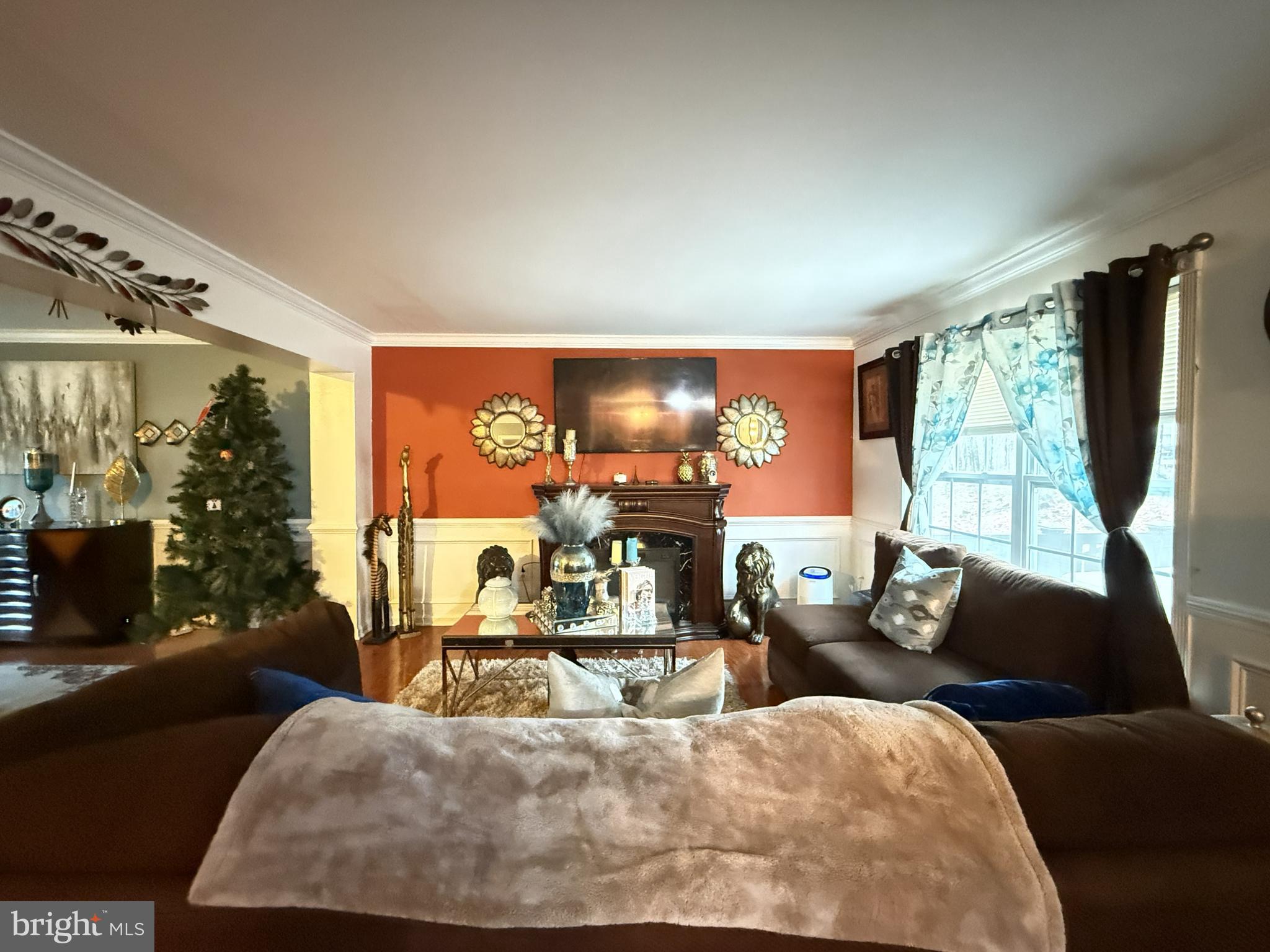 SAW CREEK ESTATES - Residential