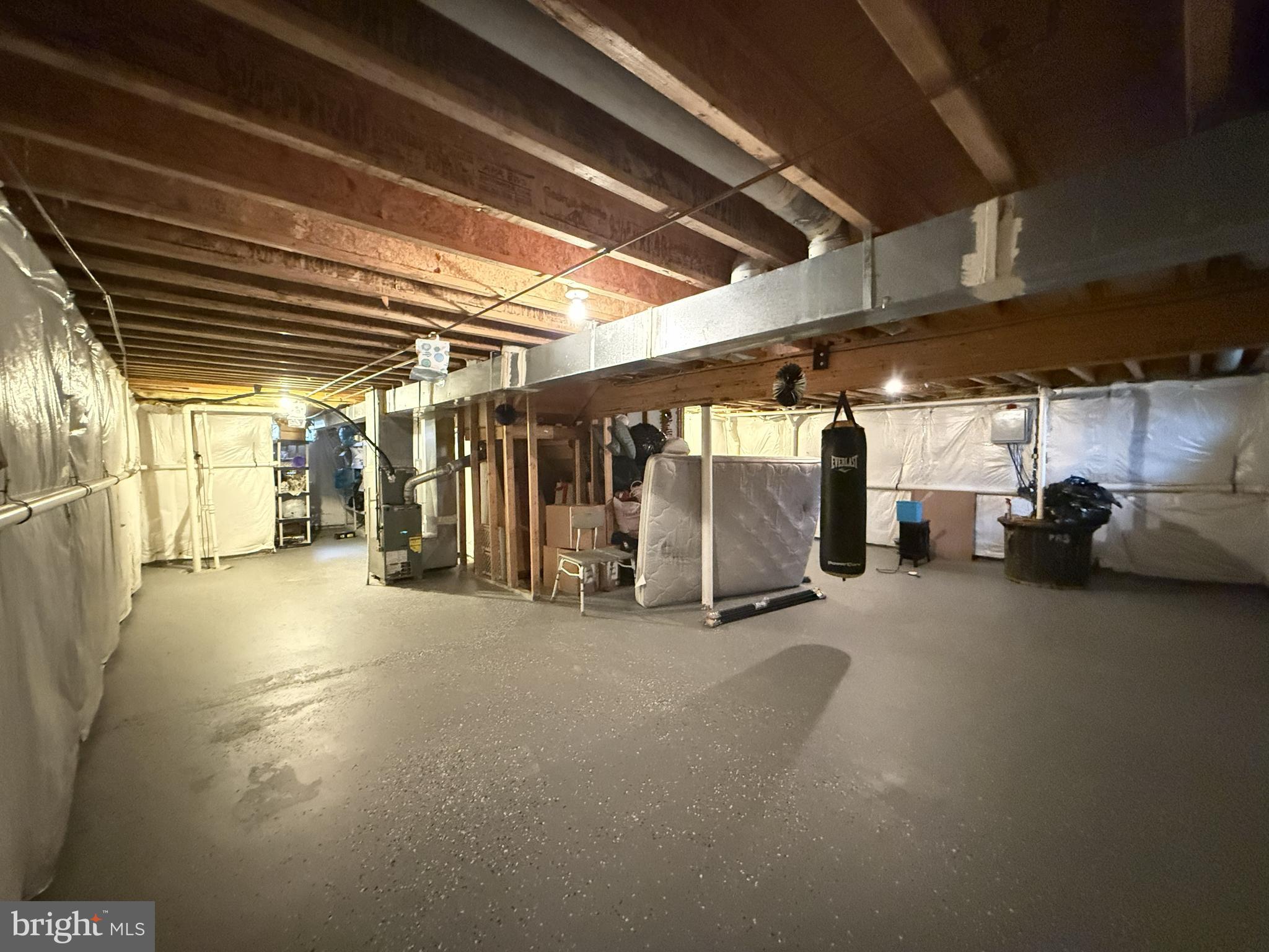 SAW CREEK ESTATES - Residential